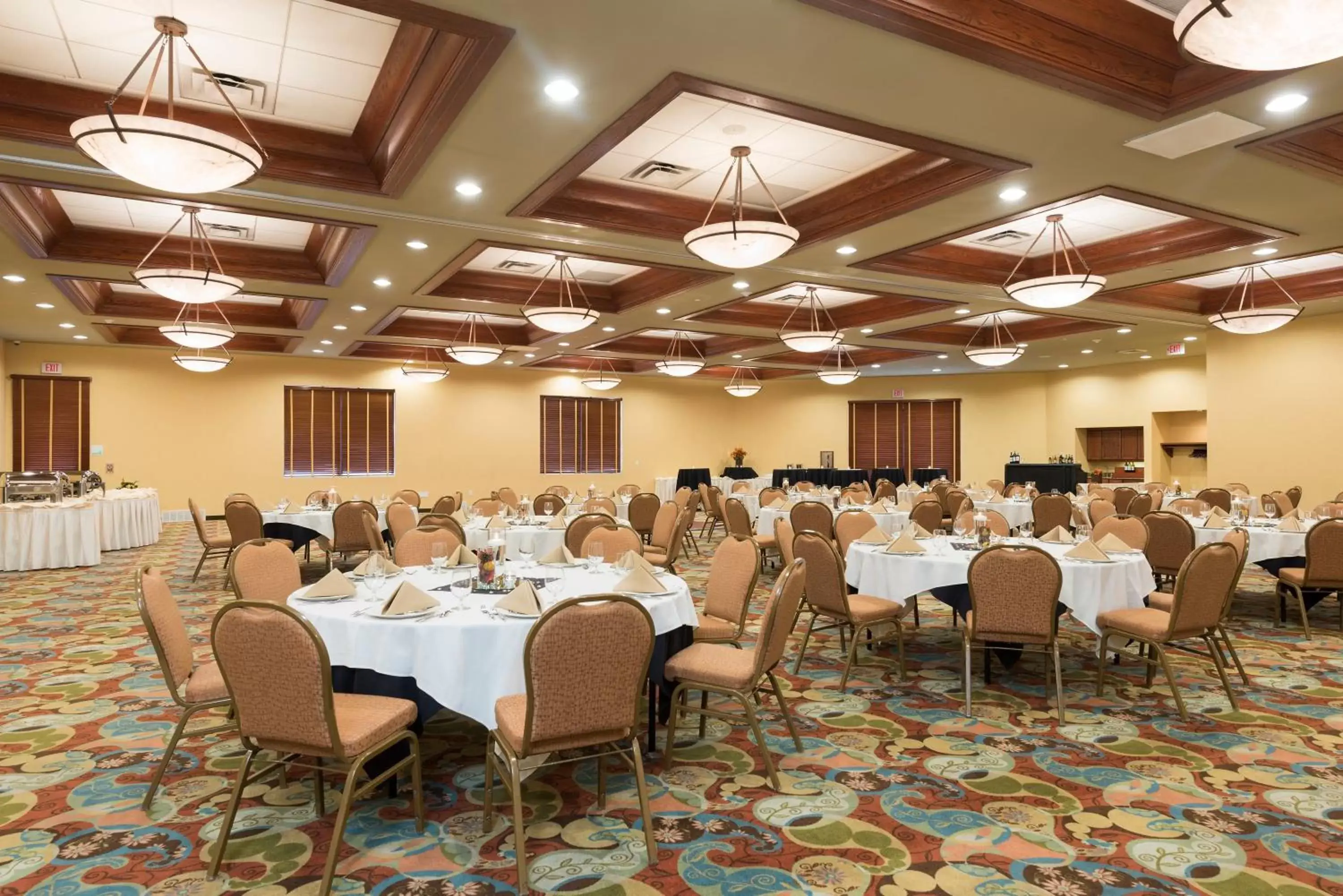 Banquet/Function facilities, Restaurant/Places to Eat in Holiday Inn Midland, an IHG Hotel