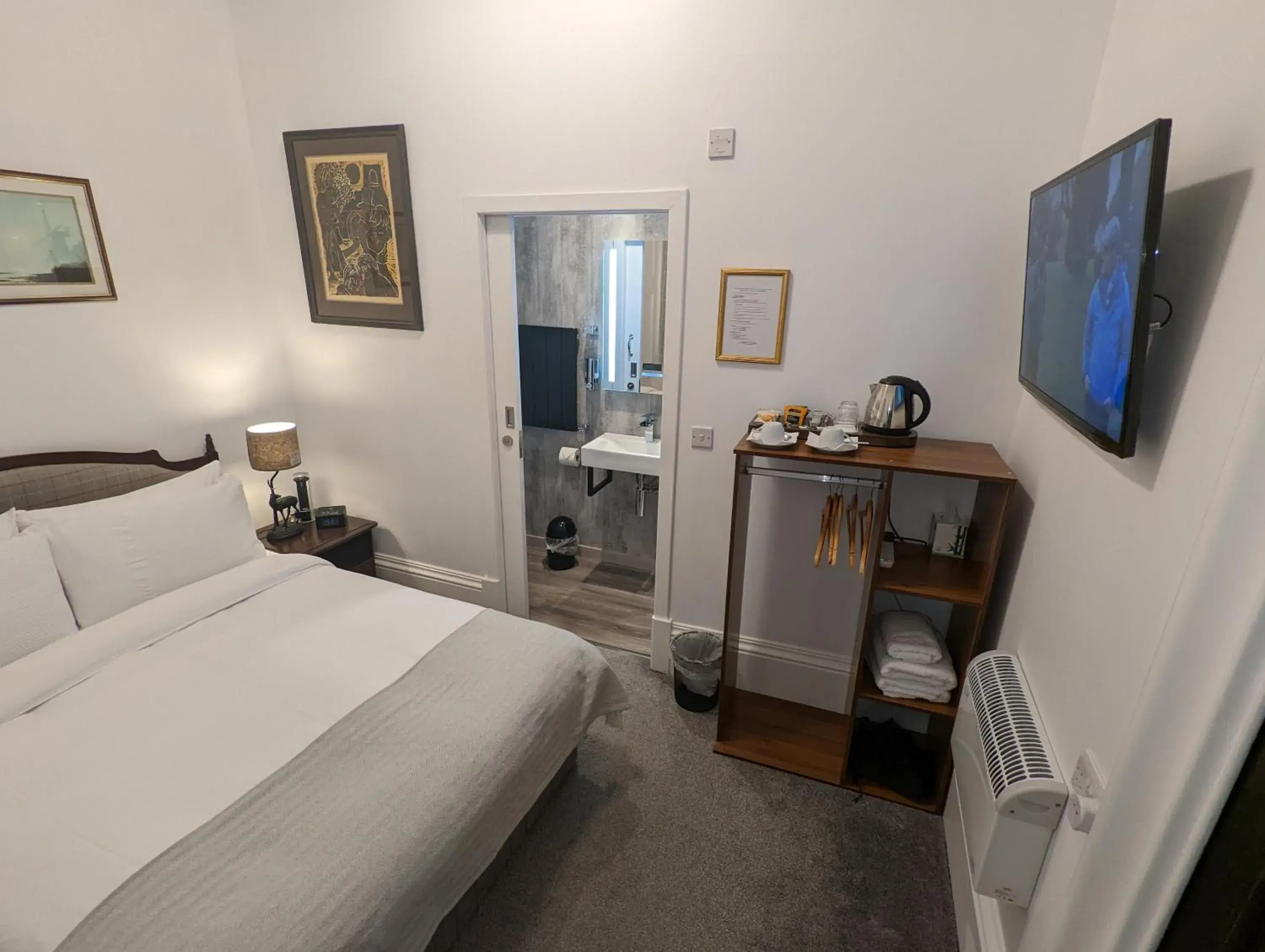 Bedroom, Bed in Cambeth Lodge Bedroom, Bed in Cambeth Lodge