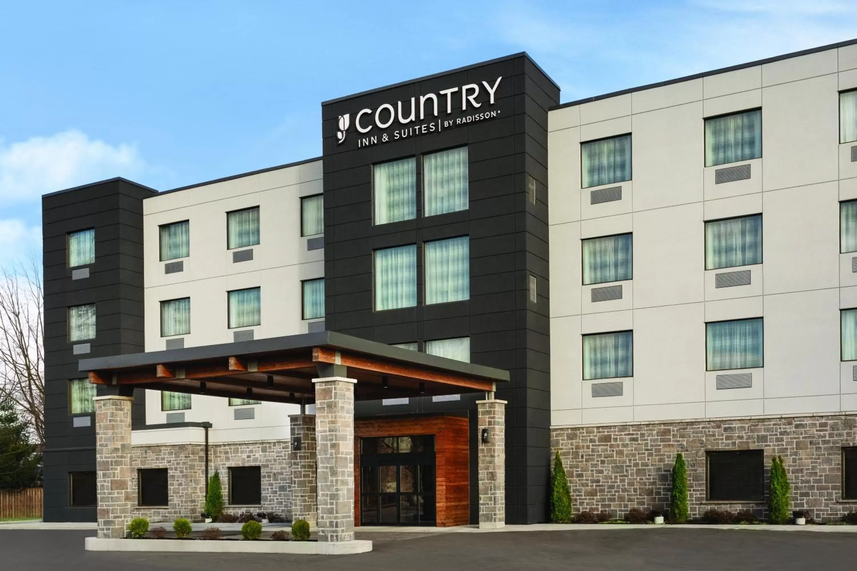Property building in Country Inn & Suites by Radisson, Belleville, ON Property building in Country Inn & Suites by Radisson, Belleville, ON