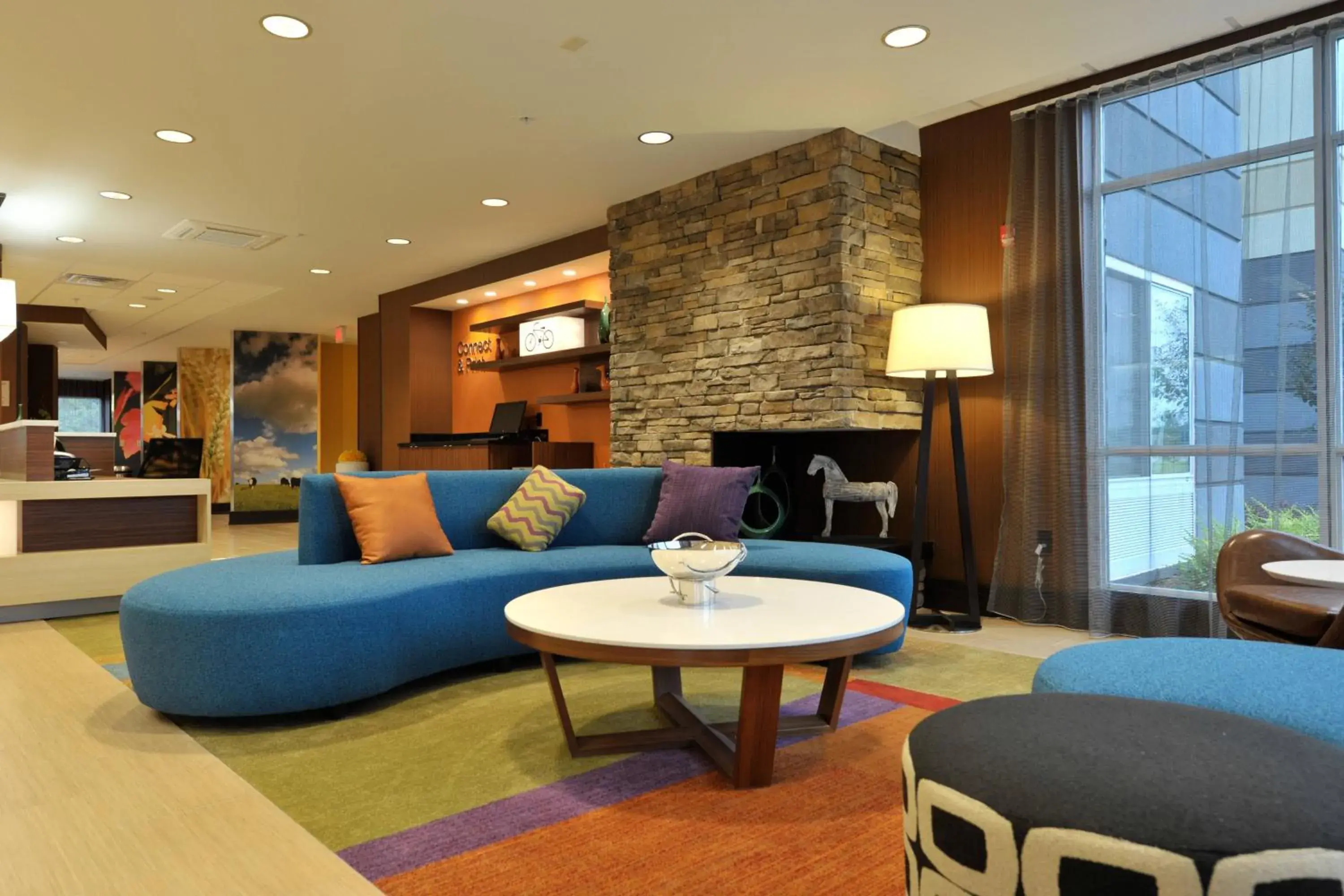 Lobby or reception, Seating Area in Fairfield Inn & Suites by Marriott Enterprise