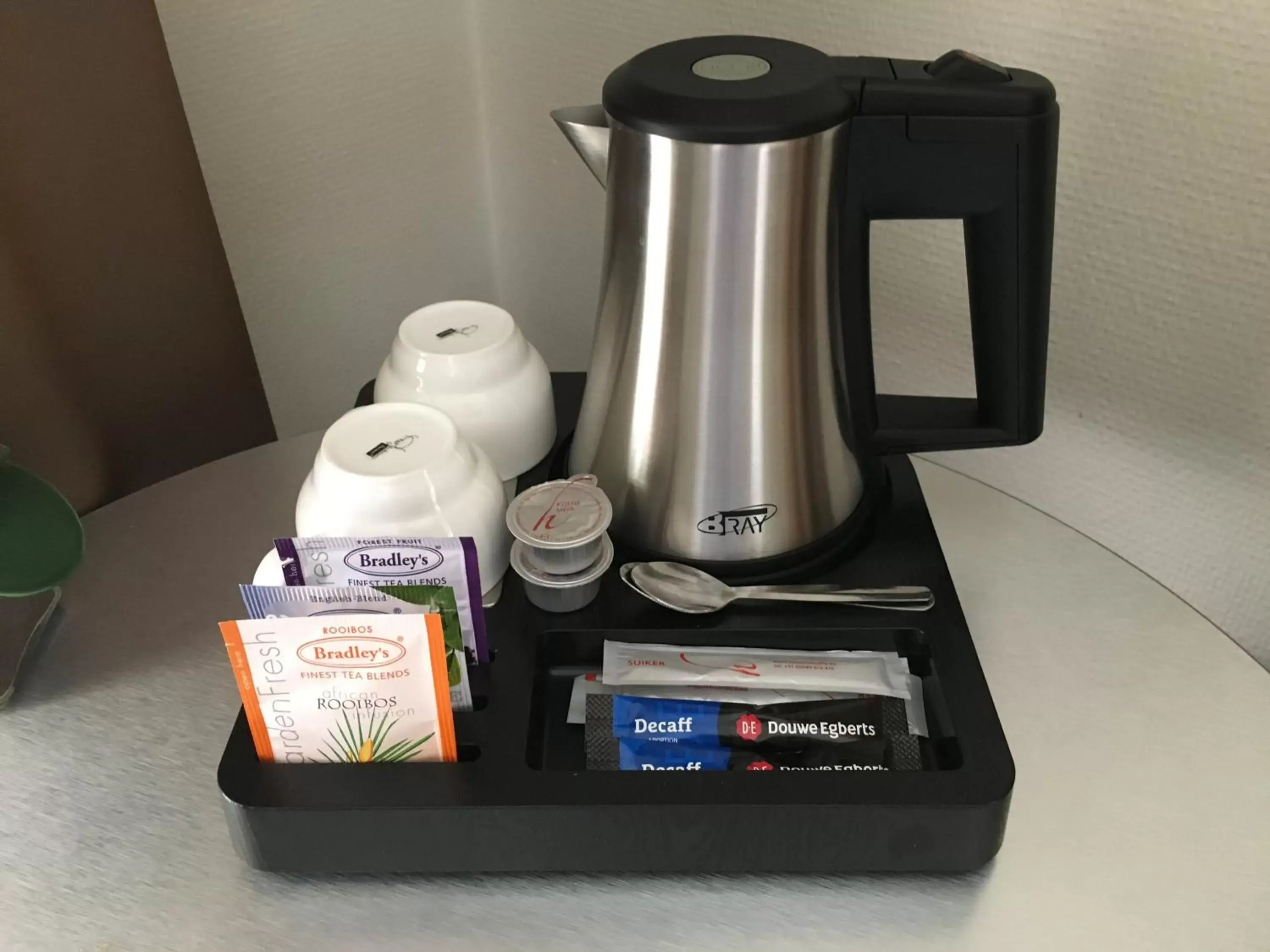 Coffee/Tea Facilities in Hotel Faber