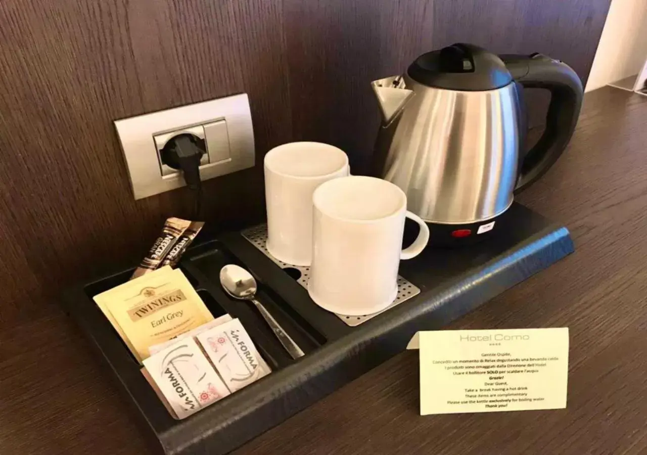 Coffee/tea facilities in Hotel Como