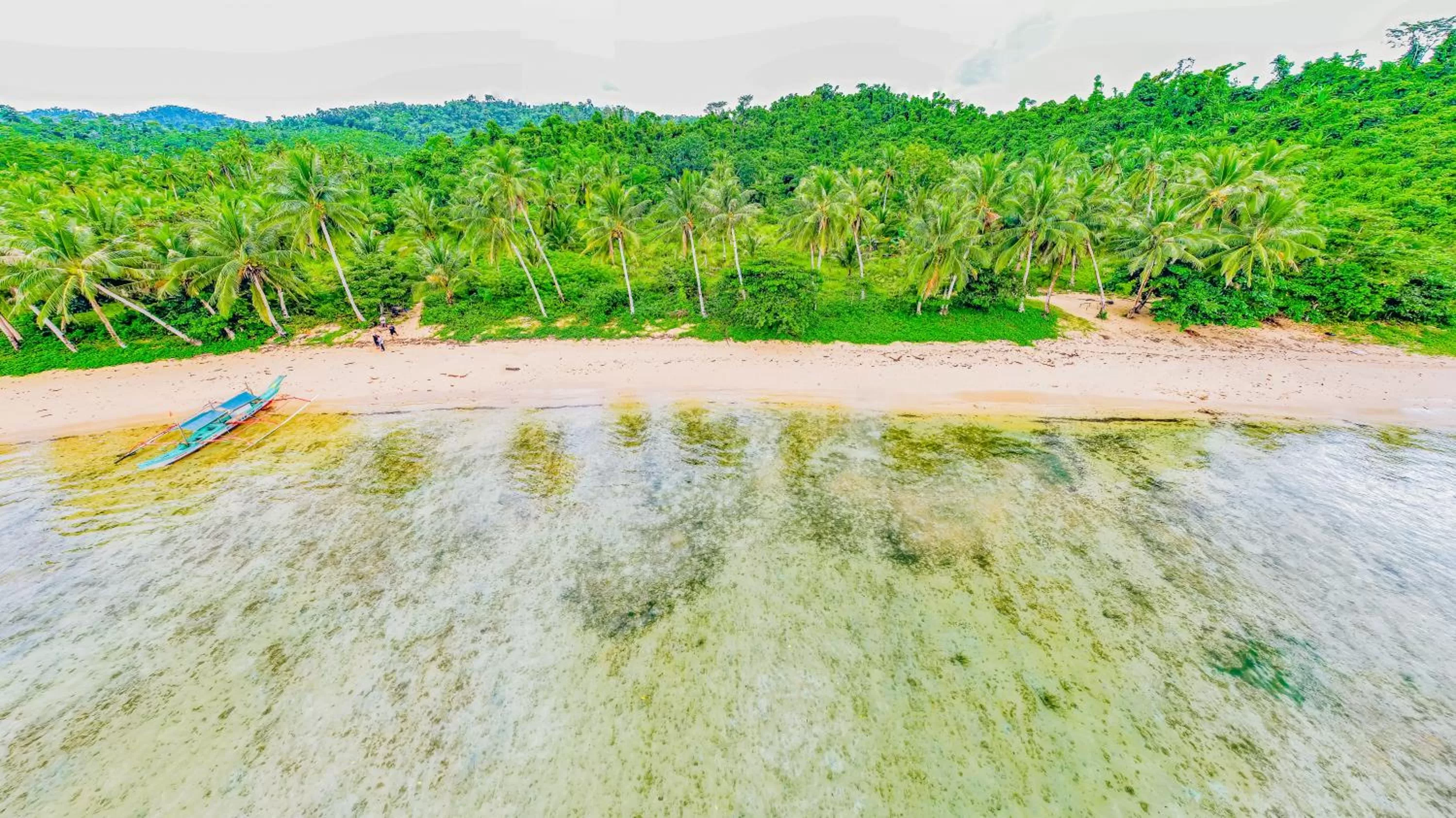 Beach in Atremaru Jungle Retreat