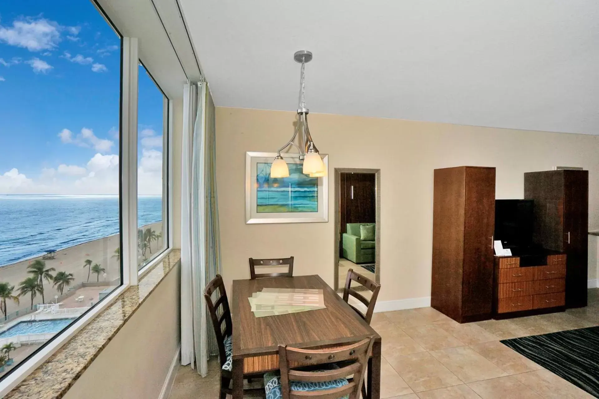 Dining area in Hollywood Beach Tower by Capital Vacations