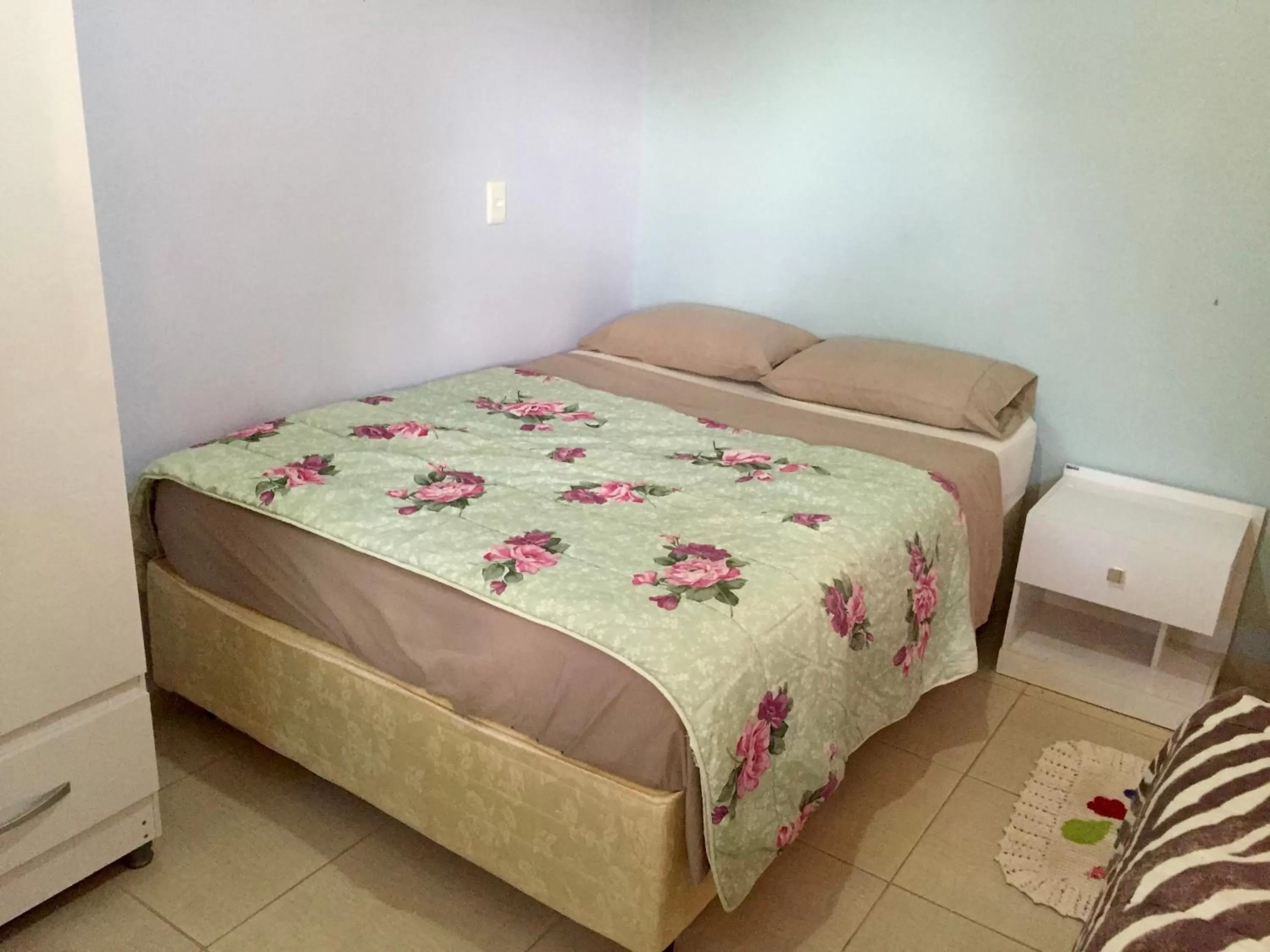 Bathroom, Bed in Pousada Corazao Sagradao