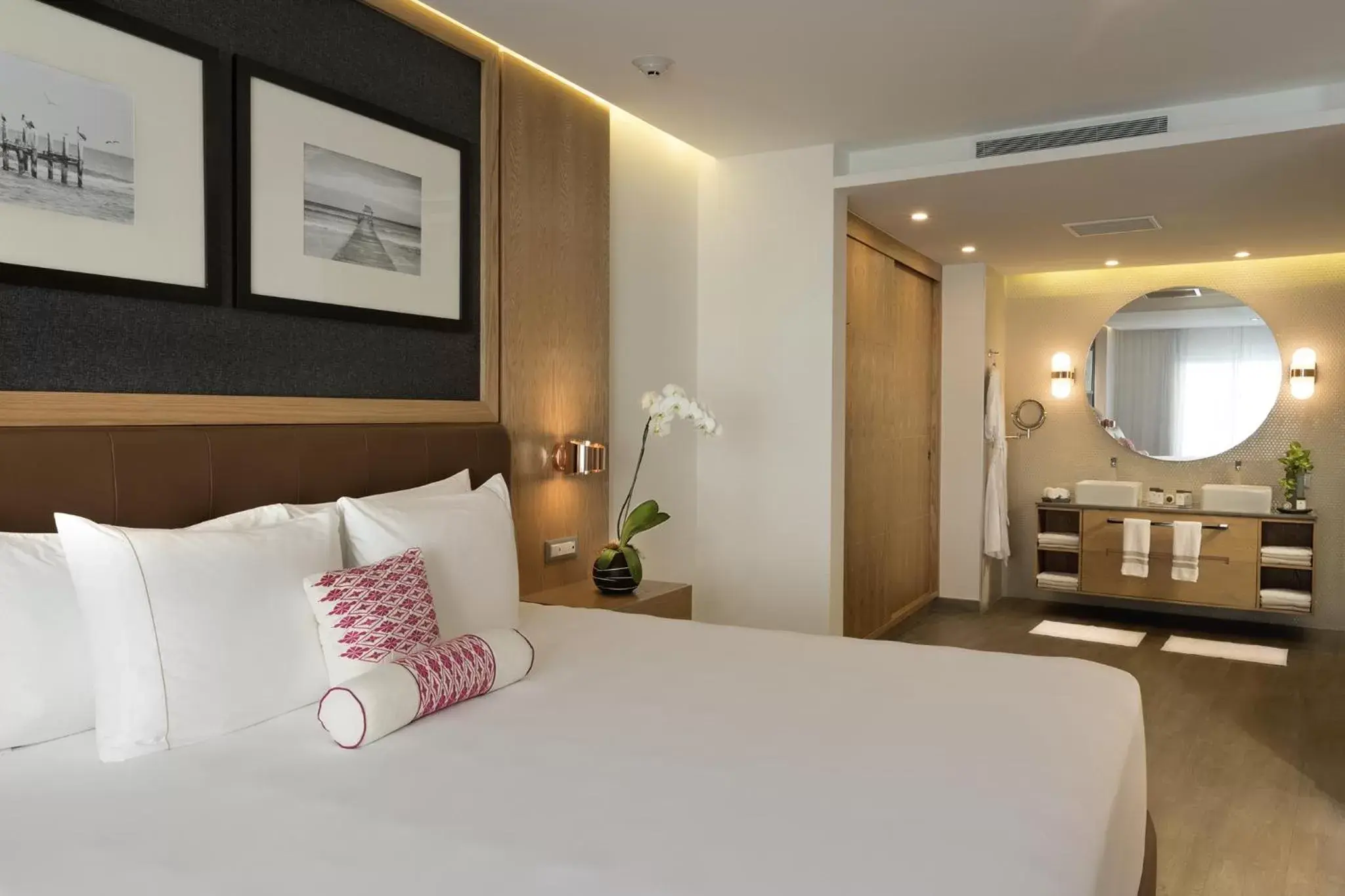 Bedroom, Bed in The Fives Beach Hotel & Residences - All Senses Inclusive