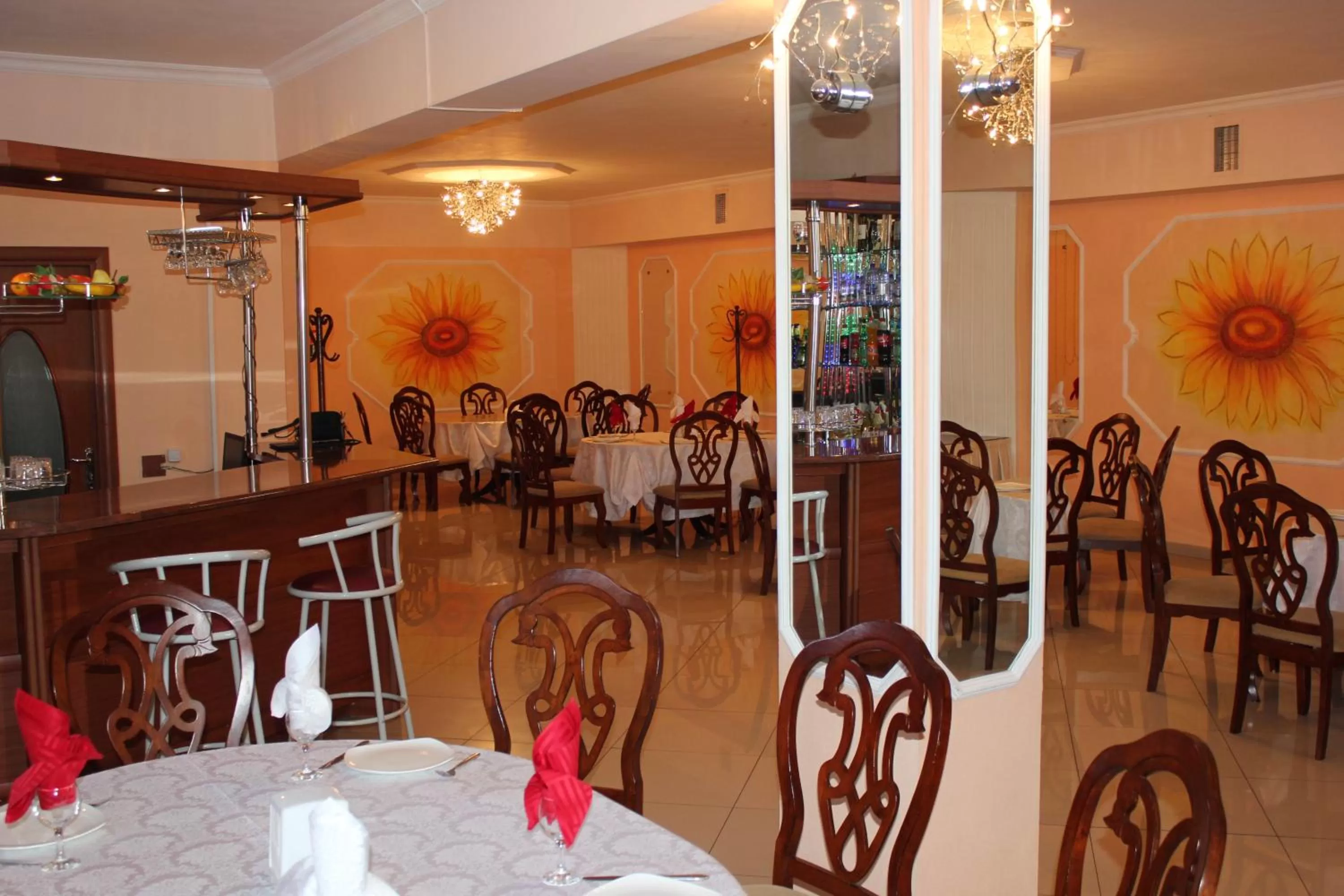 Restaurant/places to eat in Ust-Kamenogorsk Hotel