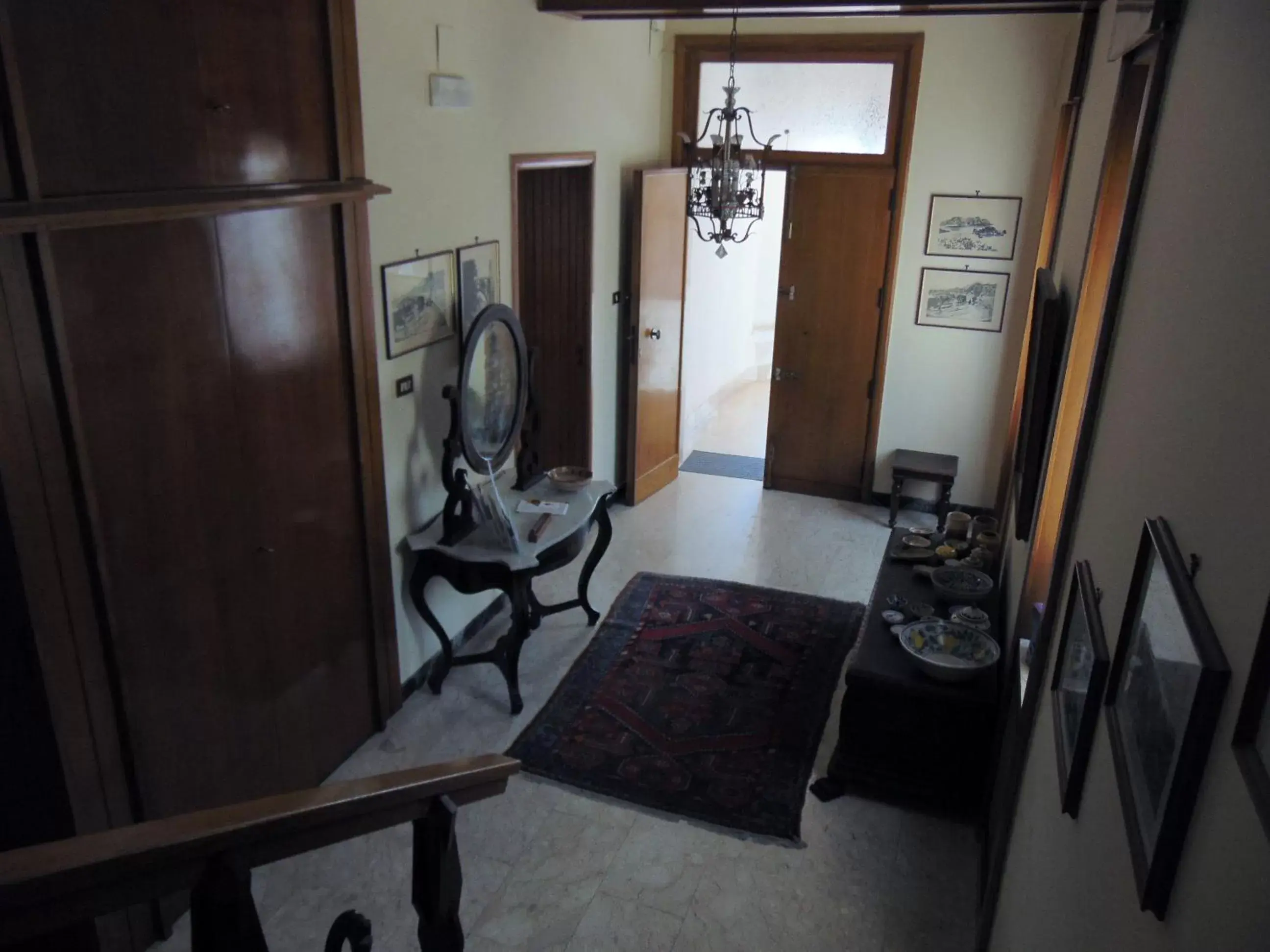 Area and facilities, Dining Area in Villa Sara