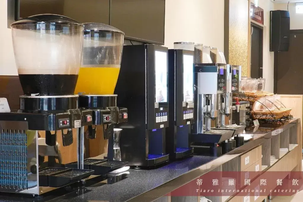 Continental breakfast in Darlon Hotel Continental breakfast in Darlon Hotel