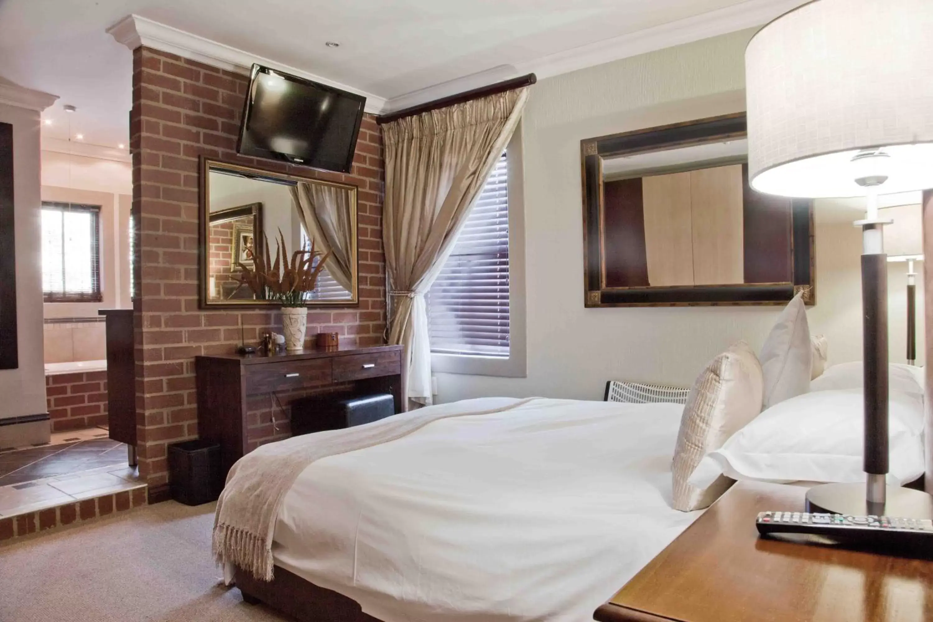 One-Bedroom Apartment in Menlyn Boutique Hotel