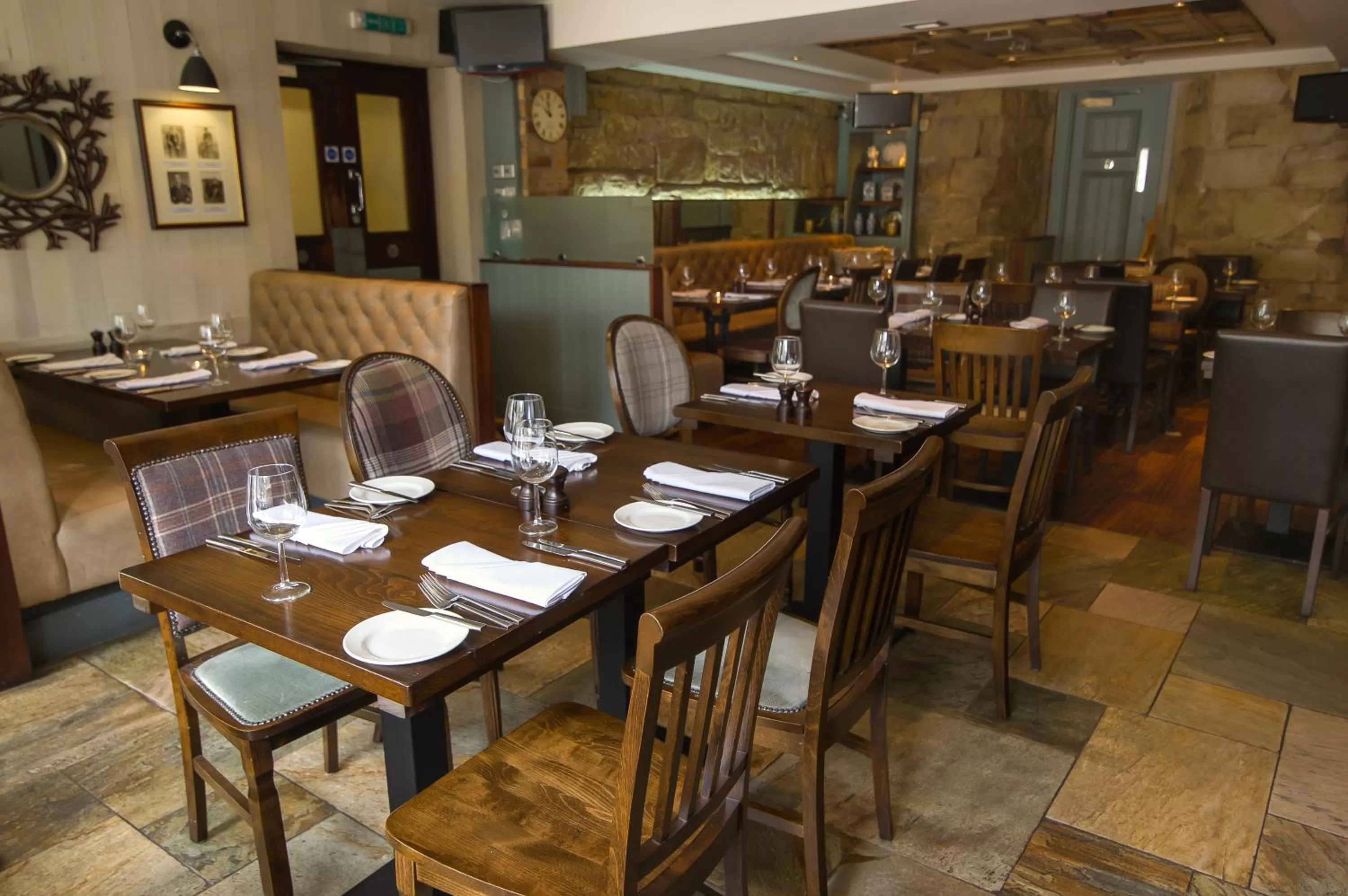 Restaurant/places to eat in Ardgowan Hotel