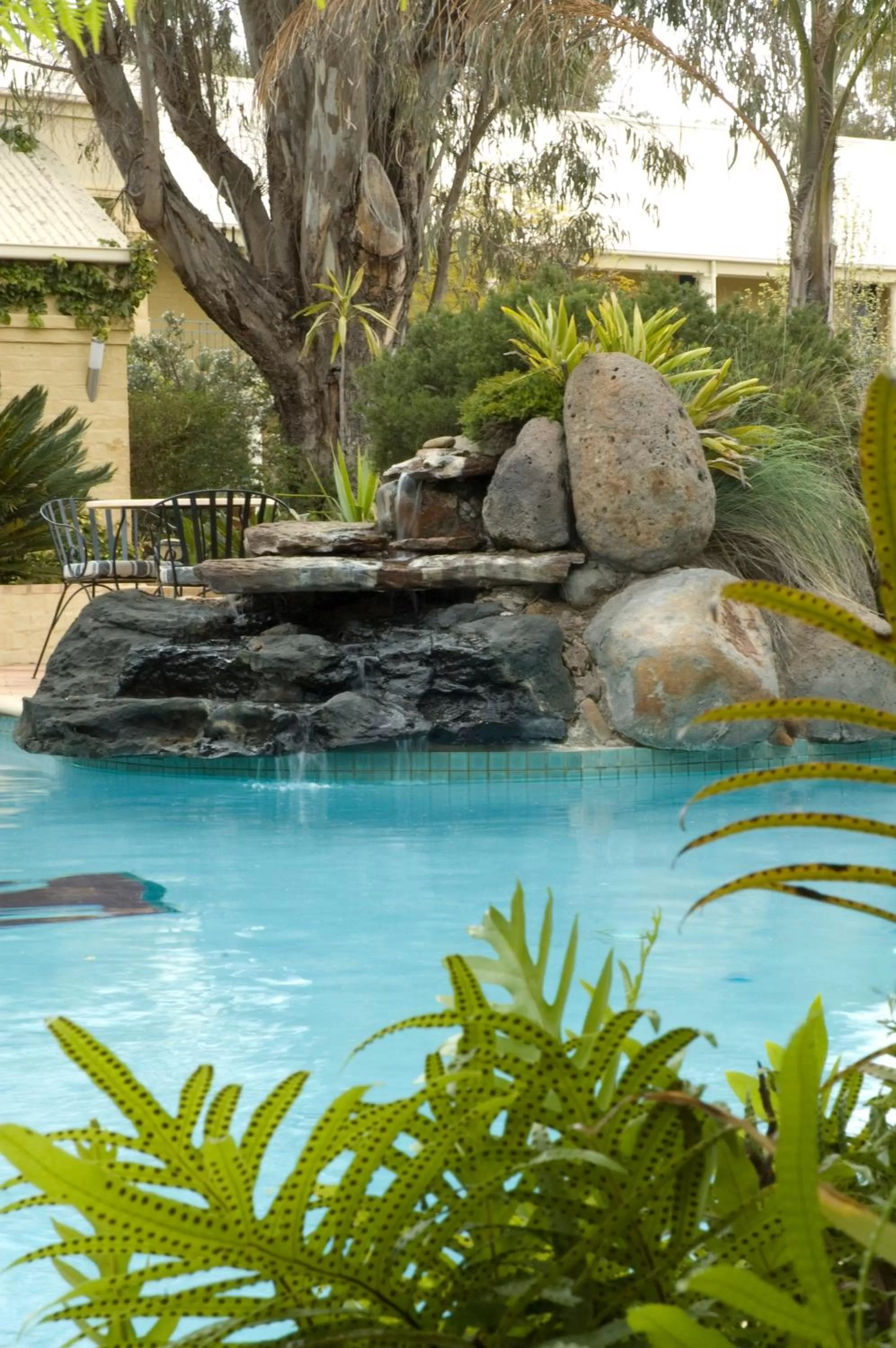 Swimming pool in Madison Spa Motel - Adults Only