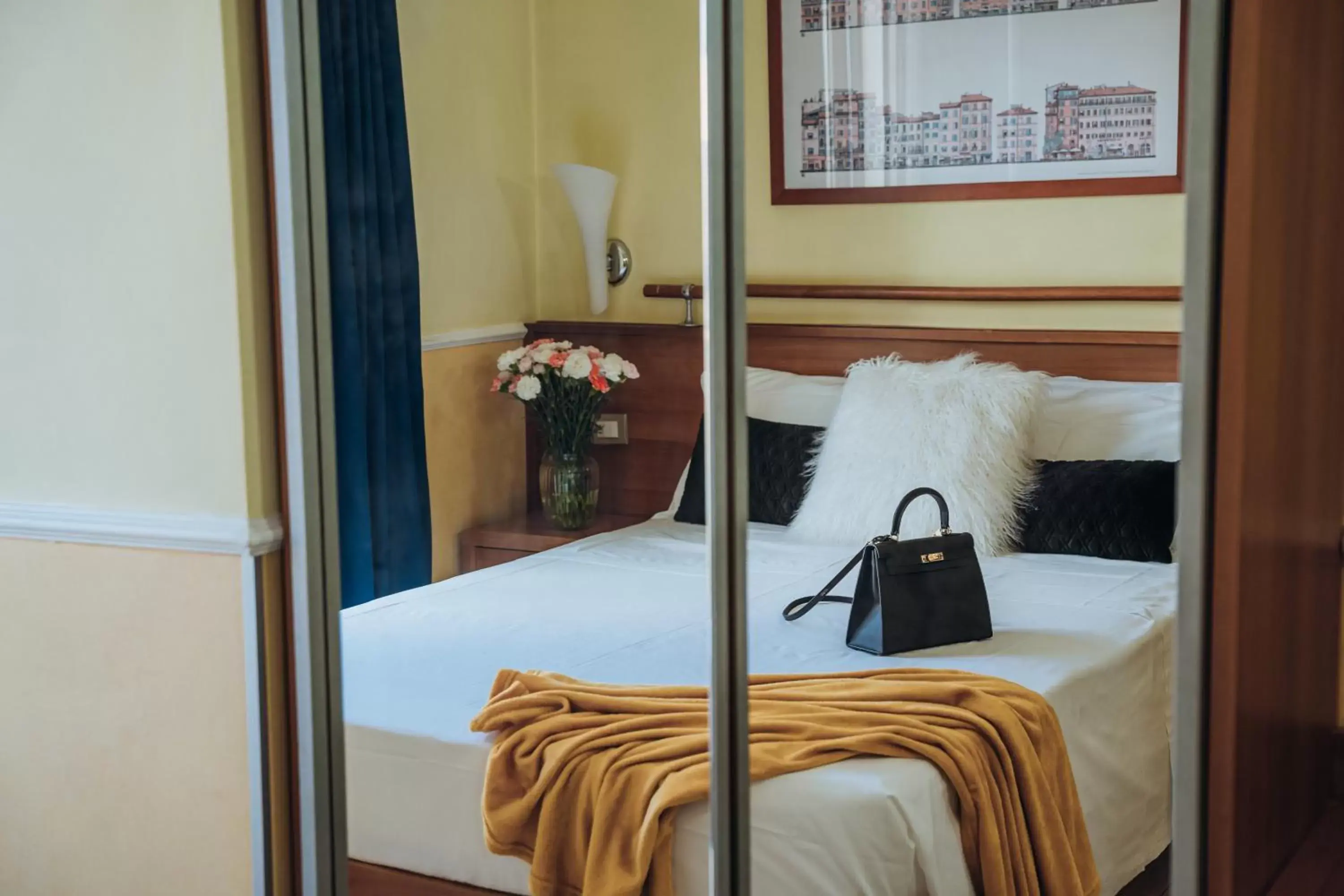 Bedroom, Bed in Hotel Windrose