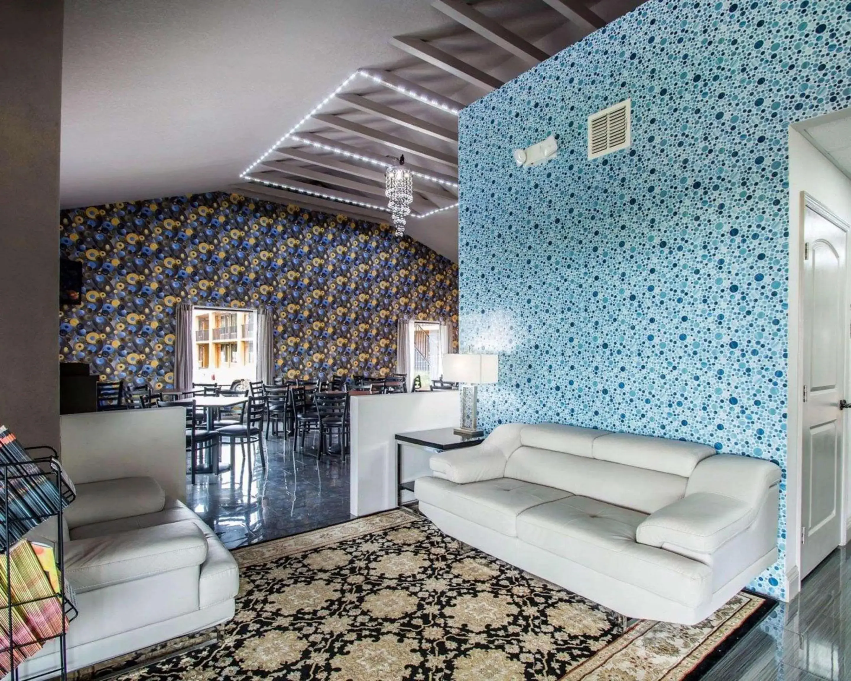 Lobby or reception, Seating Area in Sunset Palm Hotel Condominium