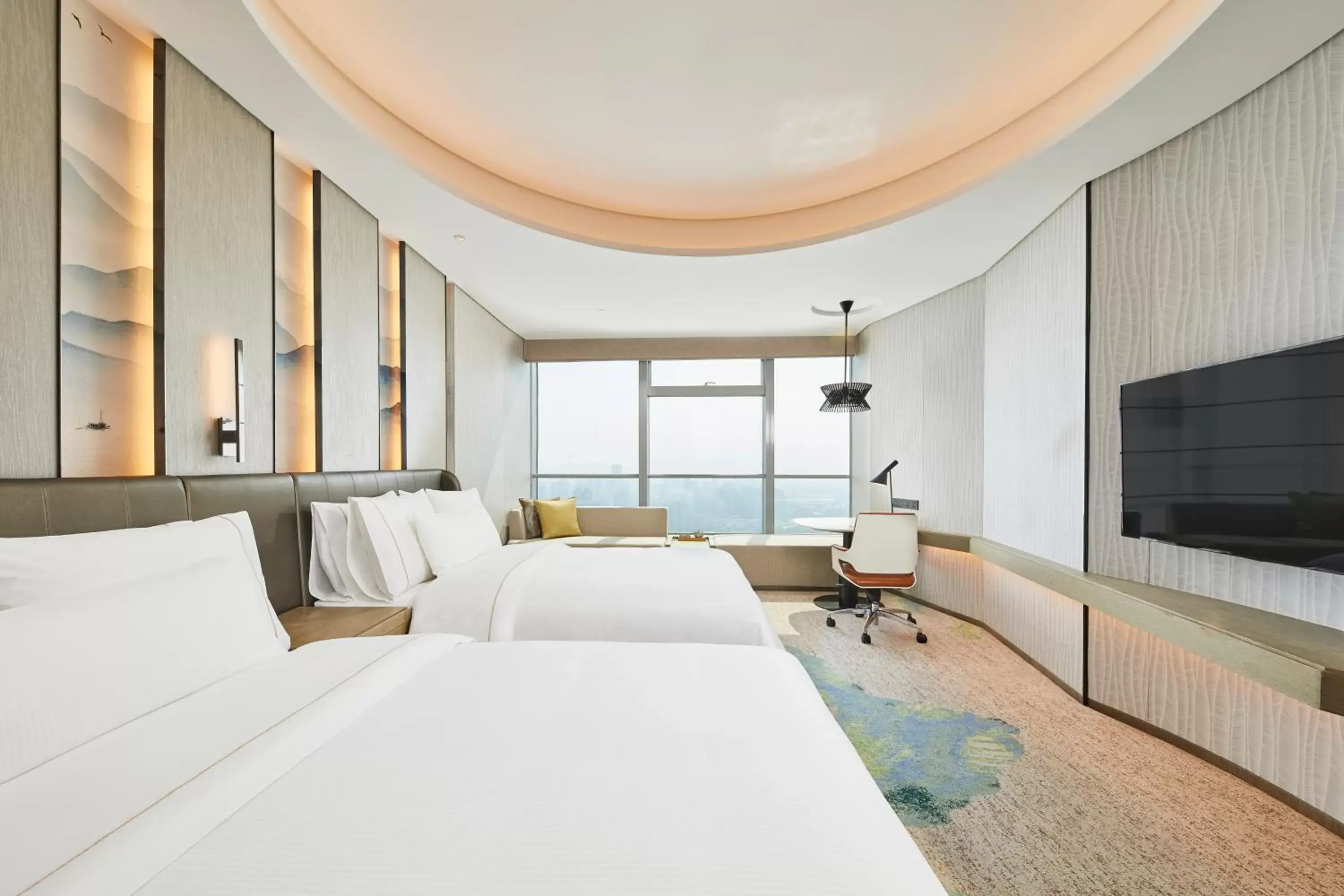 Bed in The Westin Wenzhou