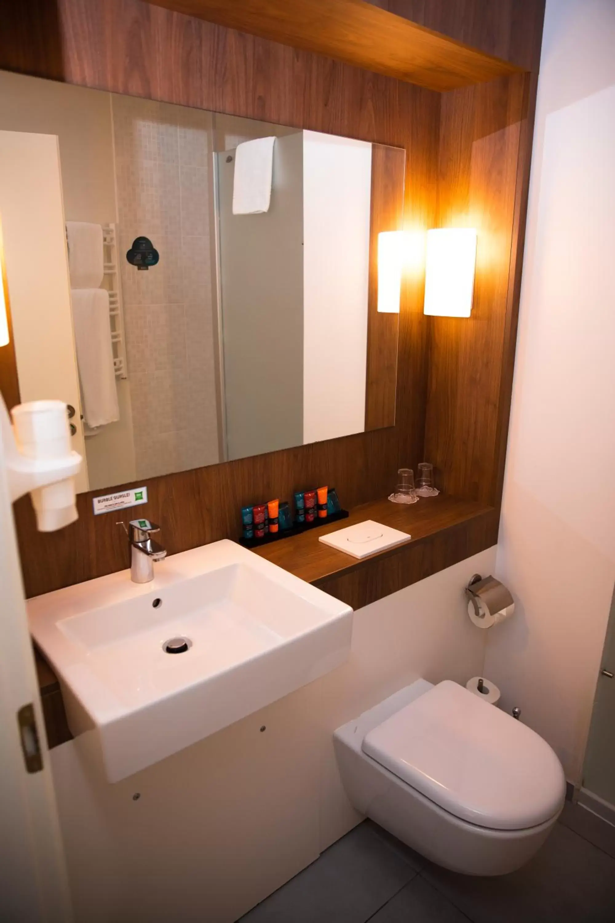 Bathroom in Ibis Styles Vilnius