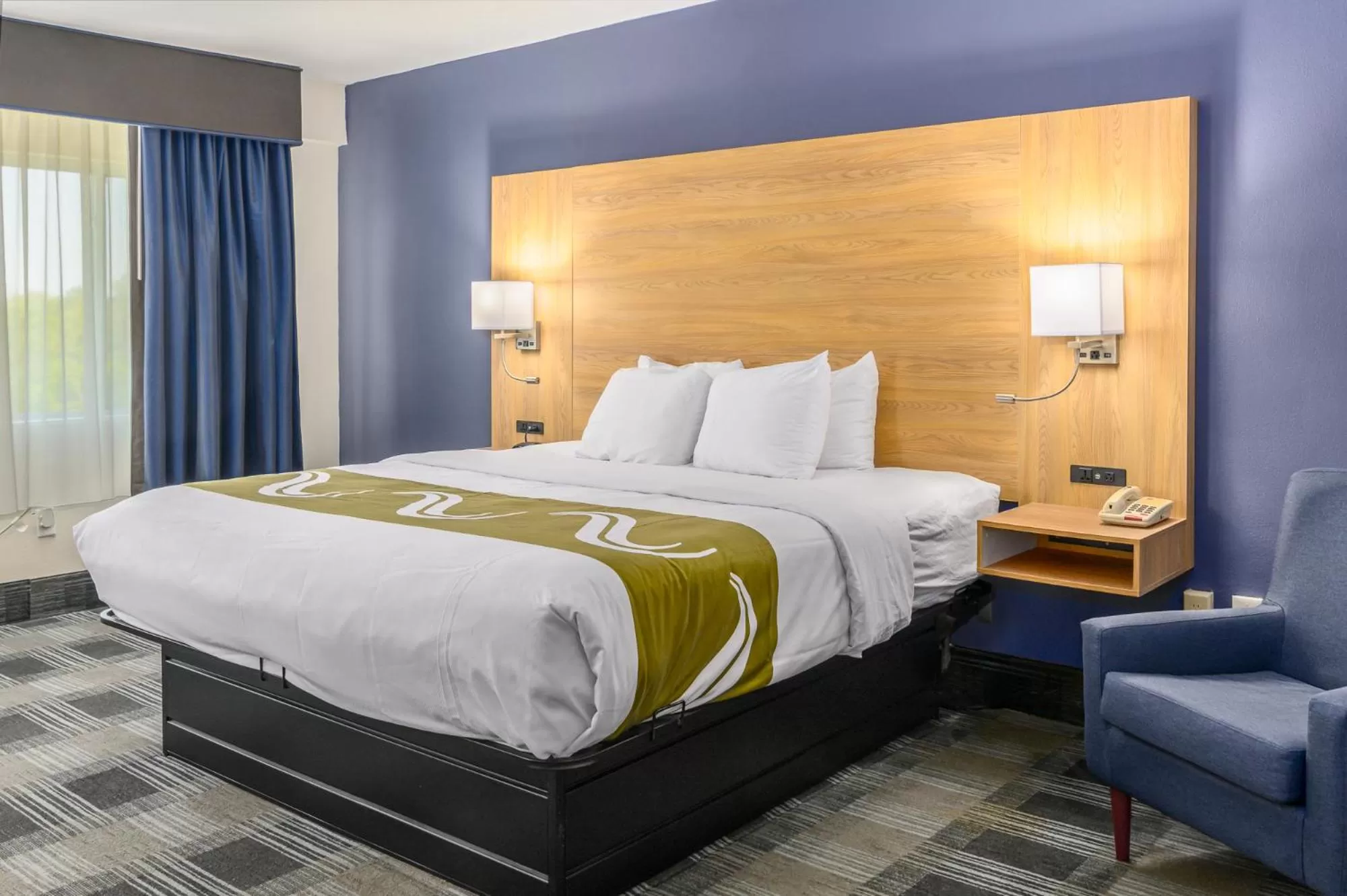 Photo of the whole room, Bed in Quality Inn