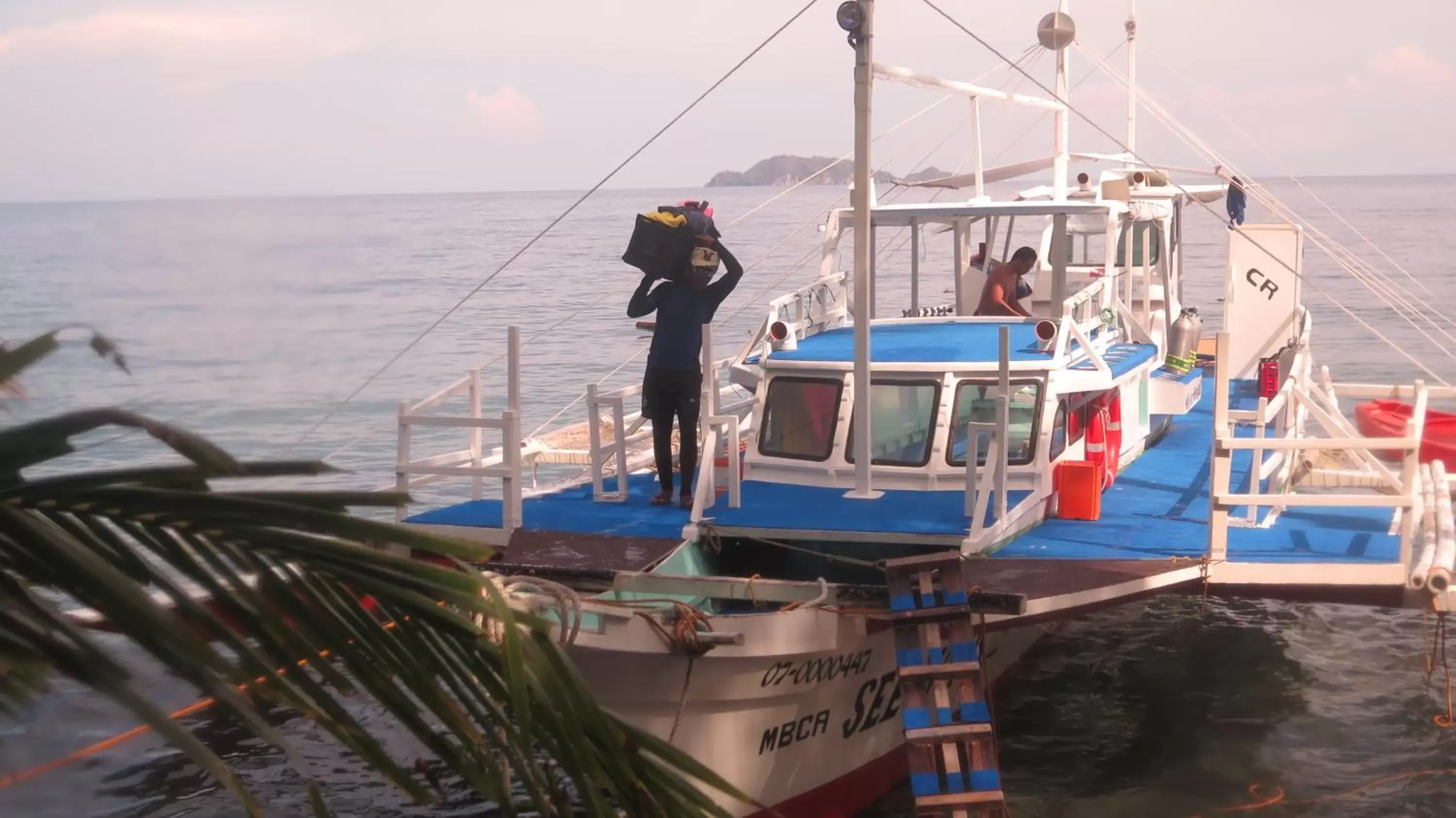 Snorkeling in Wellbeach Dive Resort