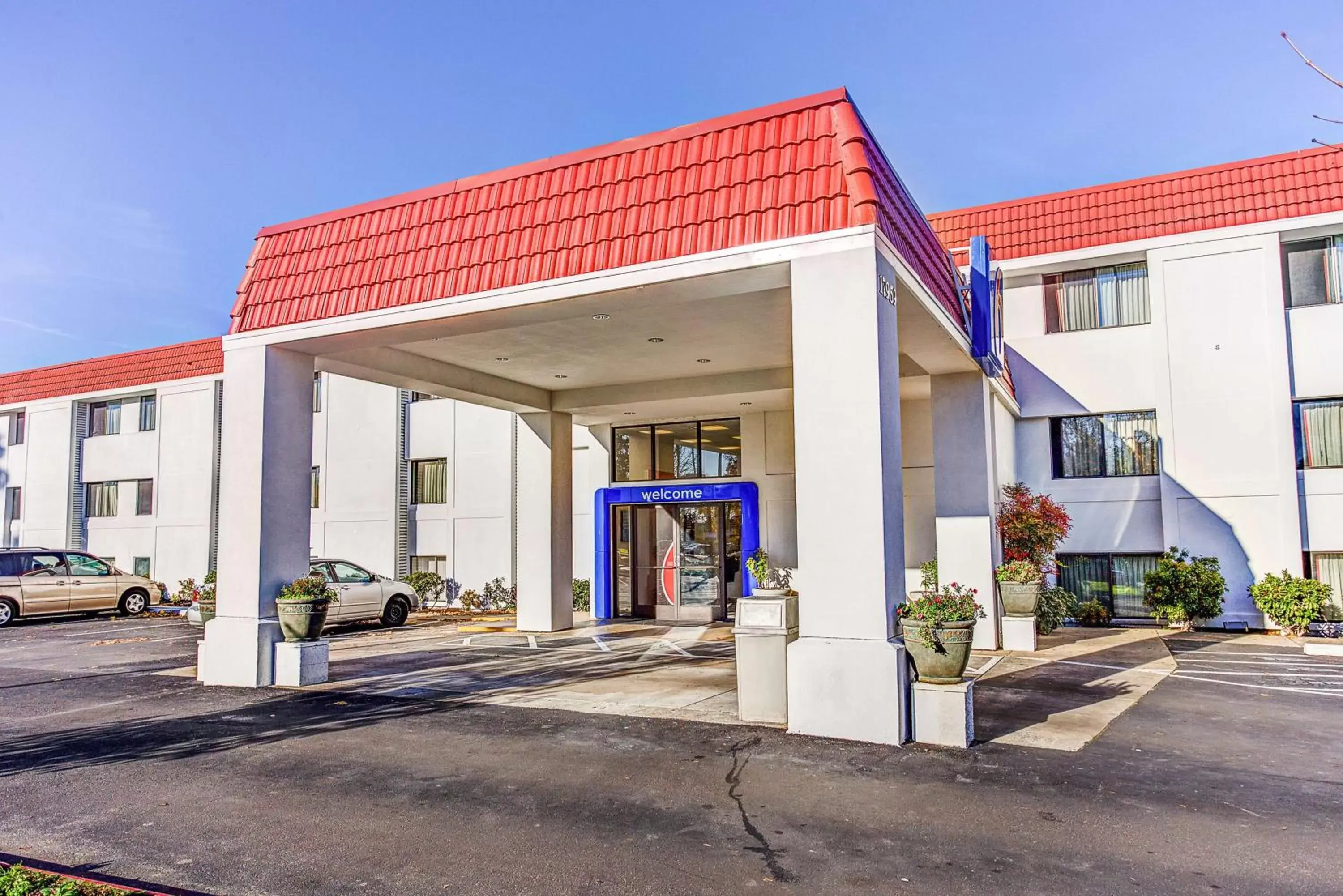 Property Building in Motel 6-Portland, OR - Tigard West
