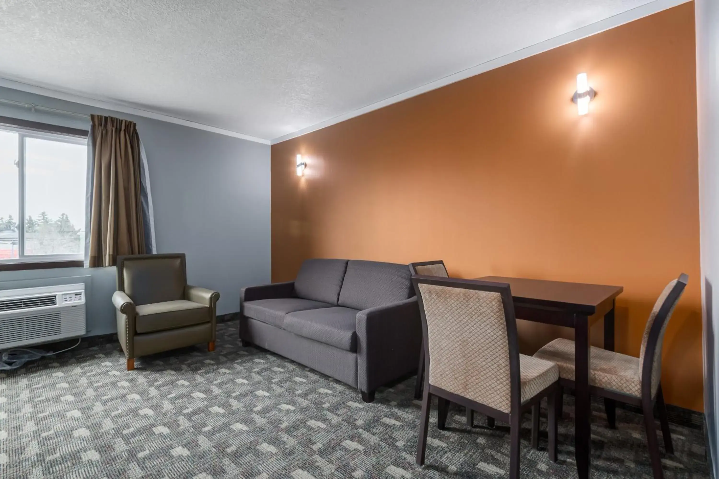 Seating Area in Airport Traveller's Inn