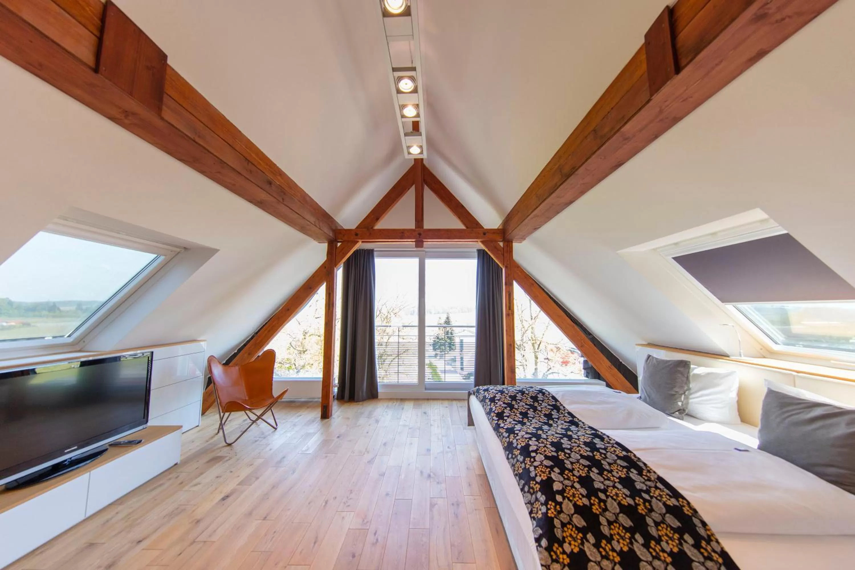 Bedroom, Bed in Bodensee-Hotel Sonnenhof