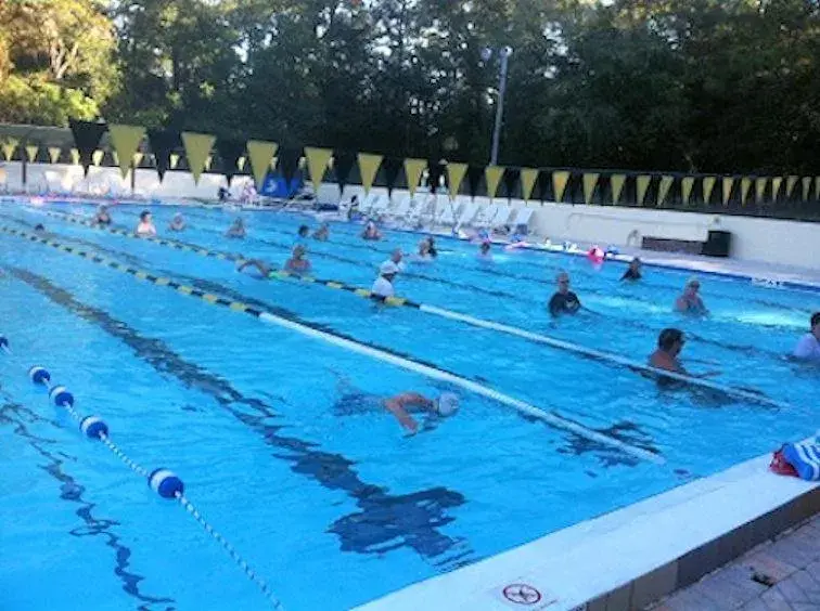 Day, Swimming Pool in Lakeside Vacations