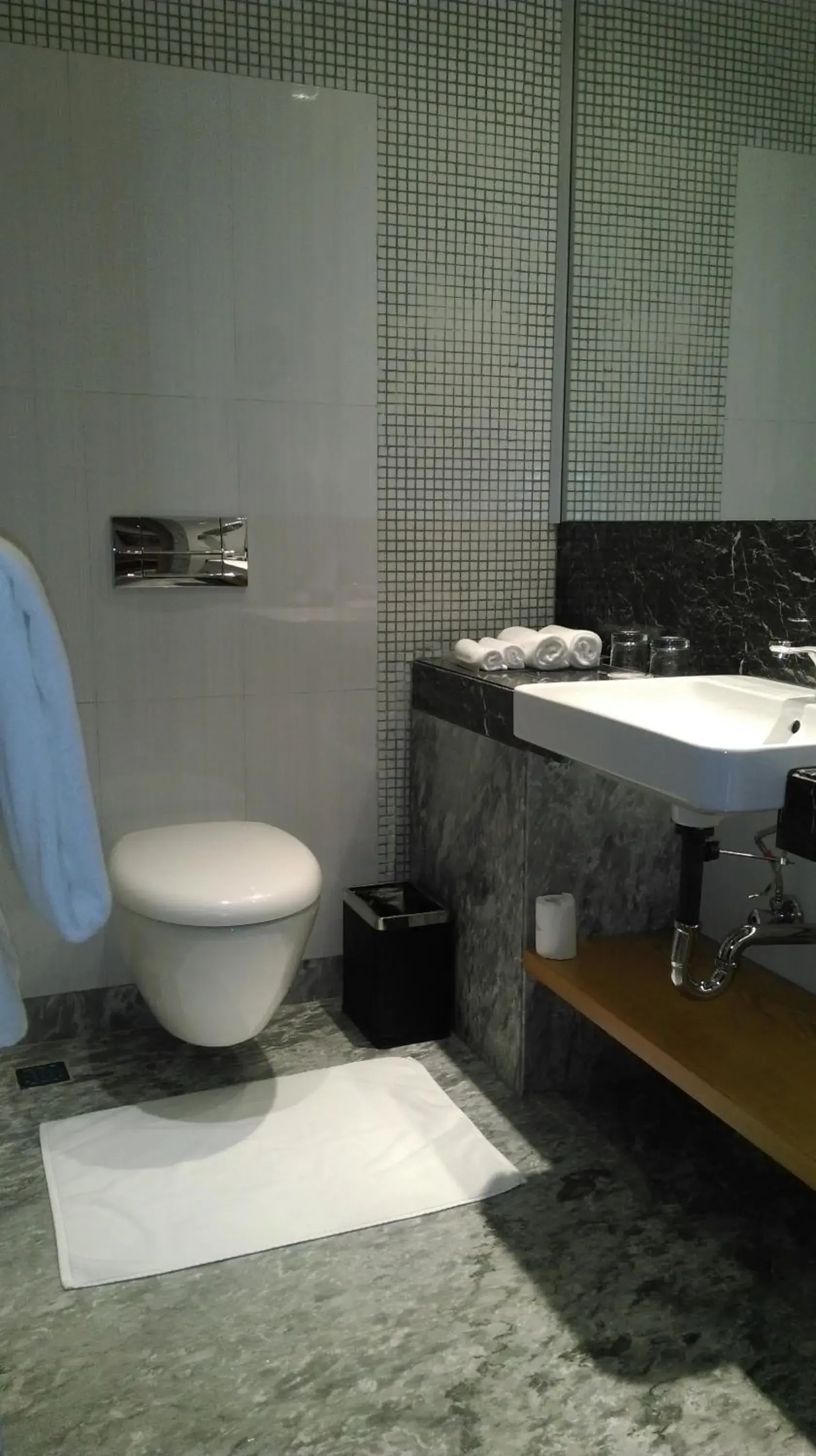 Bathroom in Golden Tulip Vasundhara Hotel and Suites