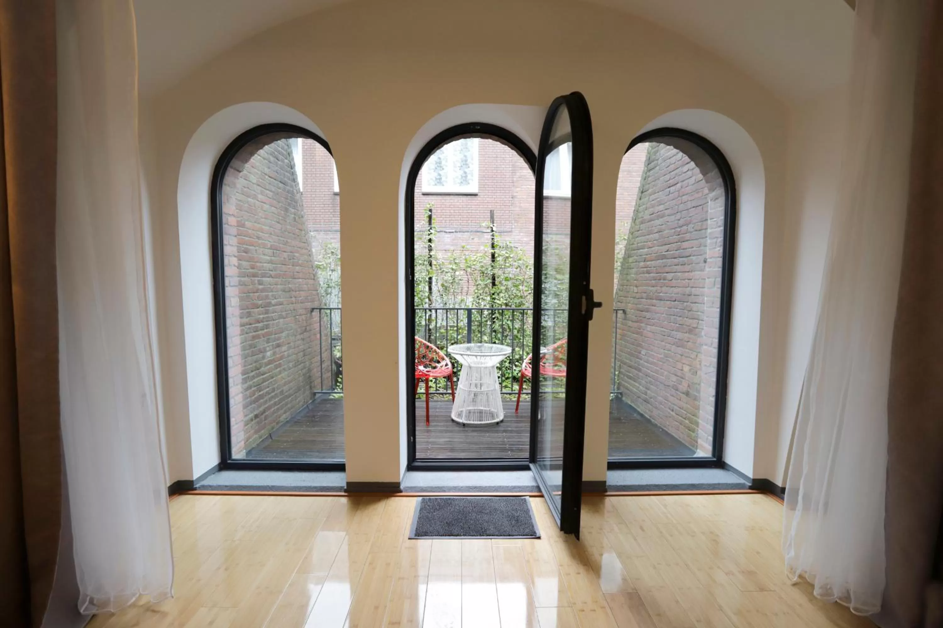 Balcony/Terrace in Chasse Boutique Hotel