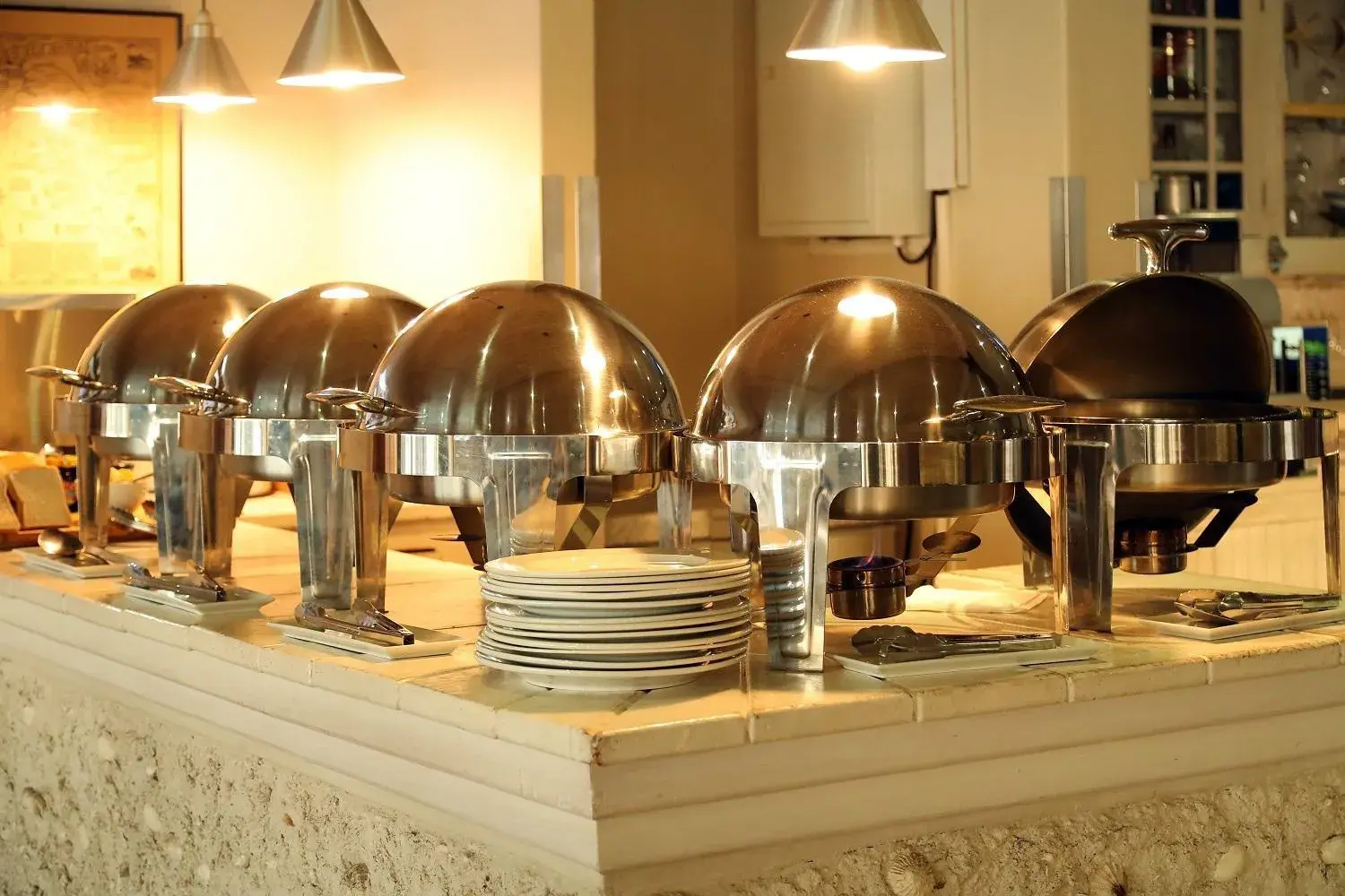 Food and drinks in Blue Bay Lodge Food and drinks in Blue Bay Lodge