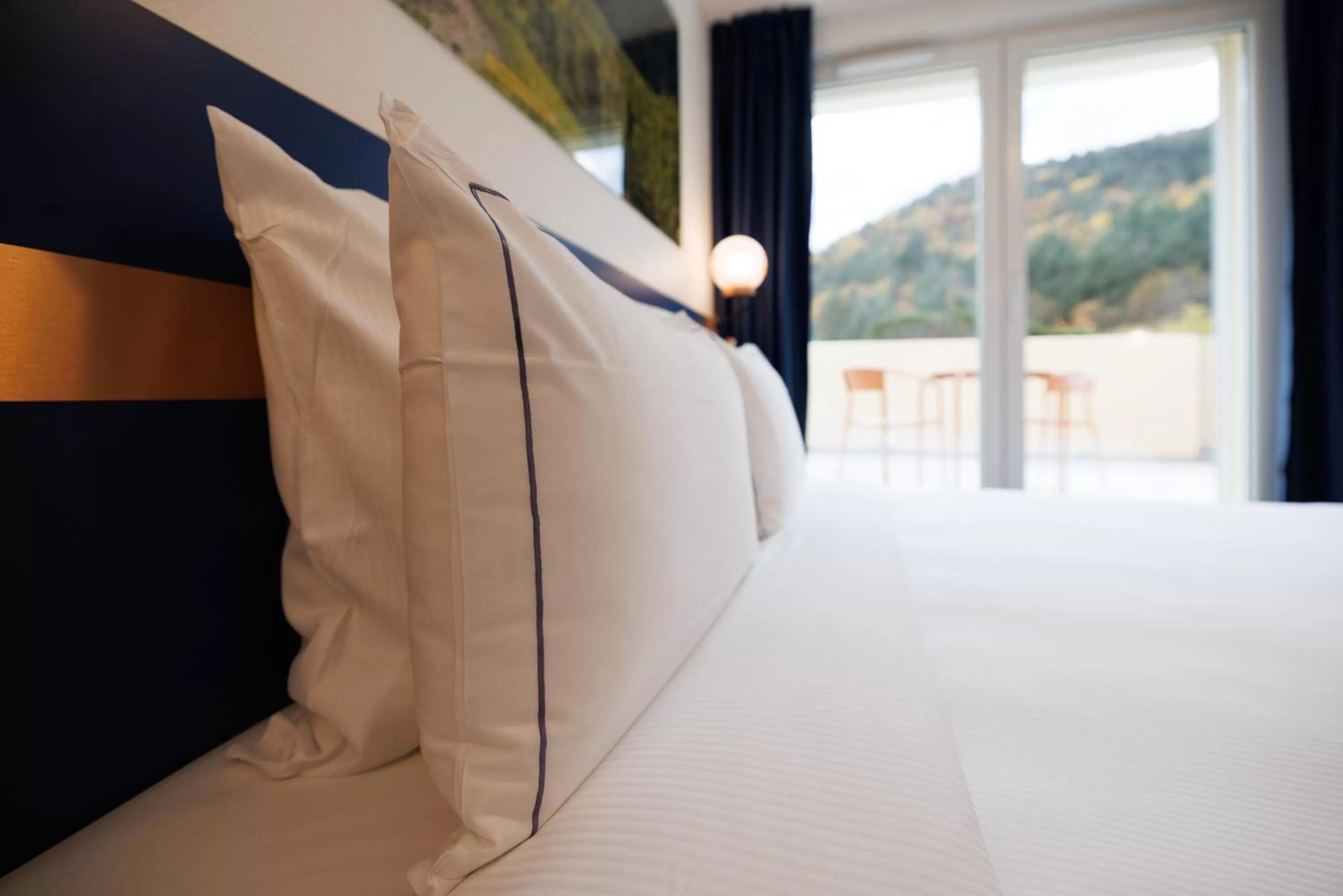 Bedroom, Bed in Hotel SPA Husseren Collections - Proche Colmar - Eguisheim