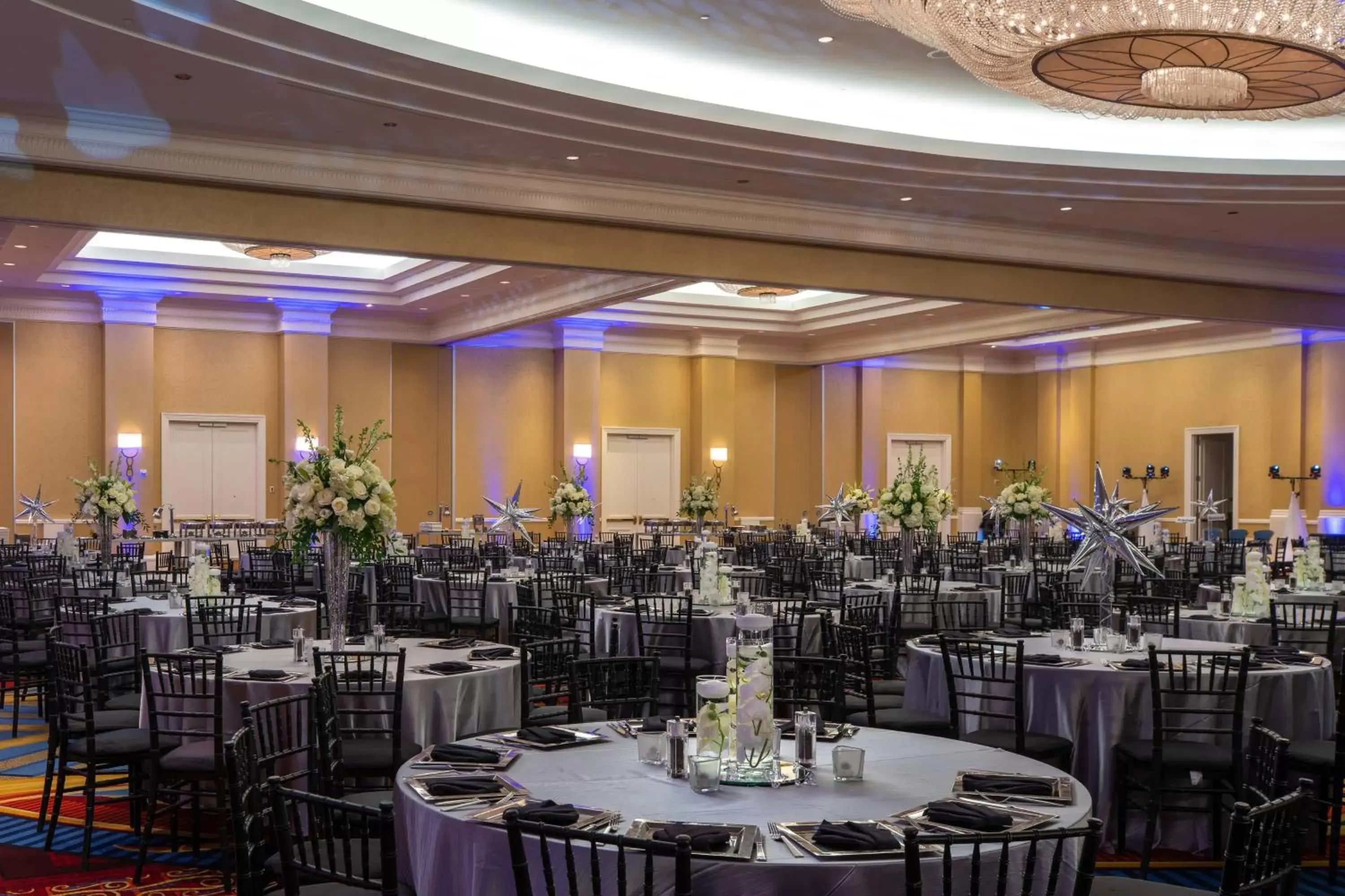Banquet/Function facilities, Restaurant/Places to Eat in Baltimore Marriott Waterfront