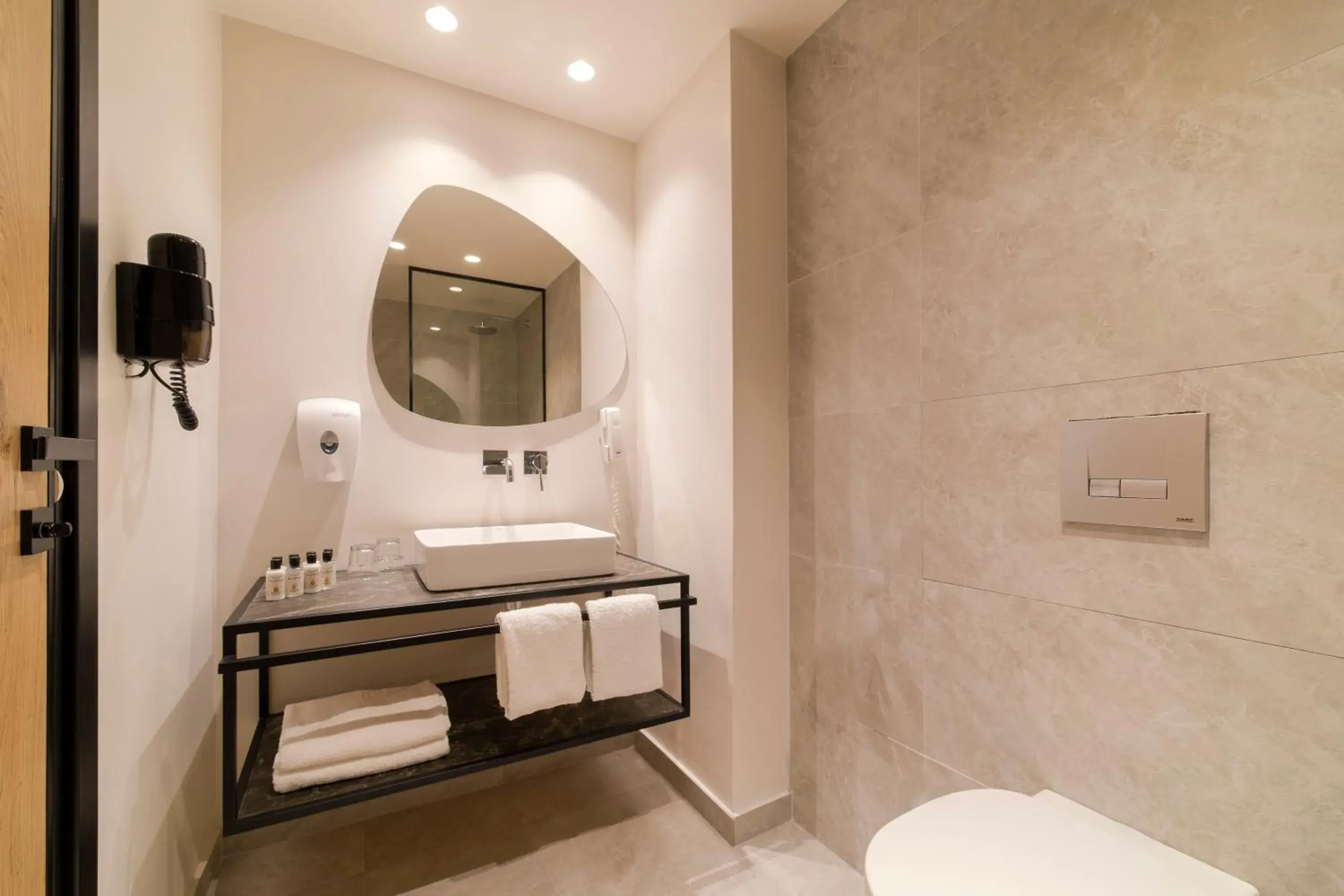 Bathroom in Sol Cosmopolitan Rhodes Bathroom in Sol Cosmopolitan Rhodes