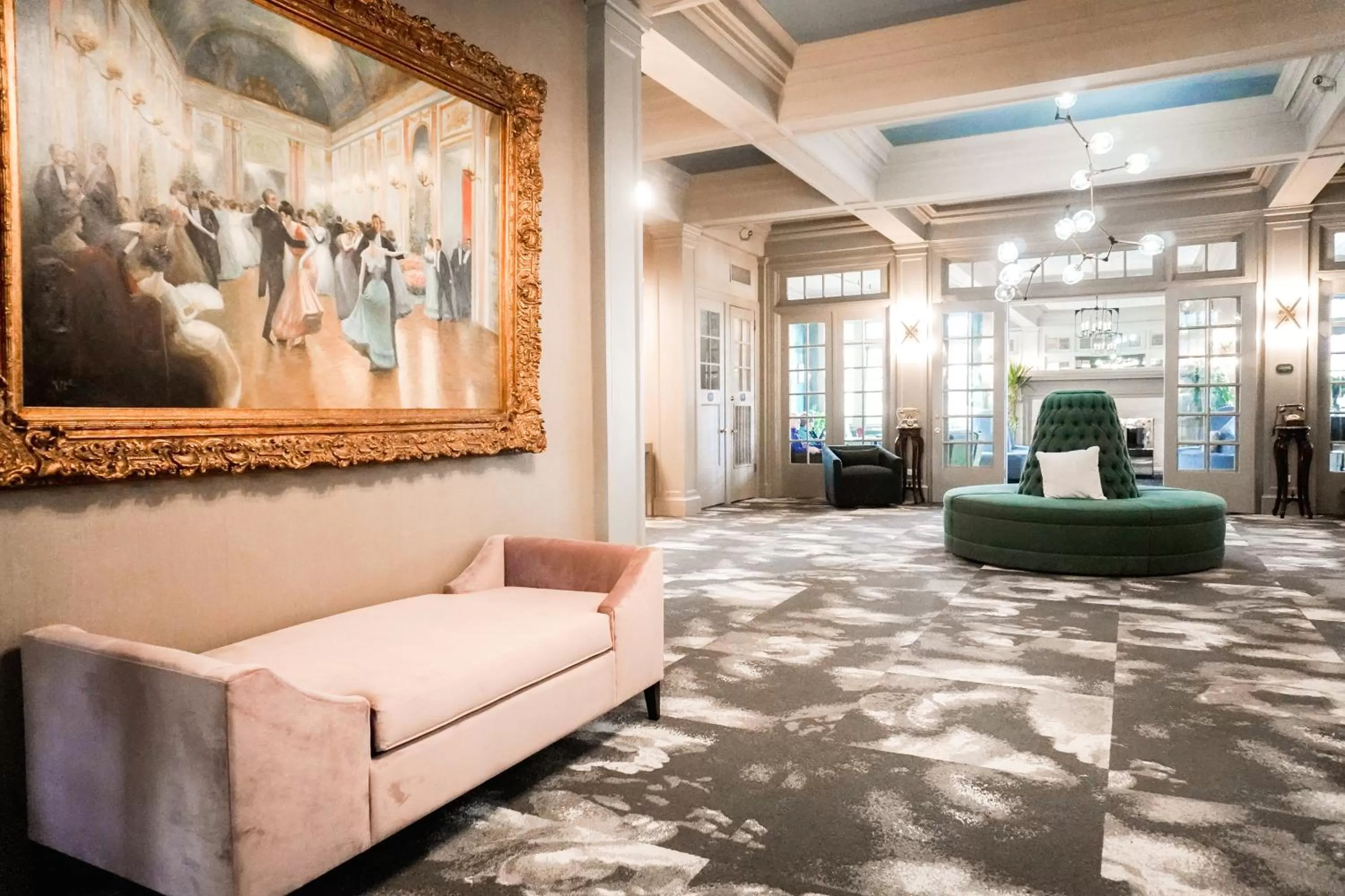 Lobby or reception in Columbia Gorge Hotel & Spa