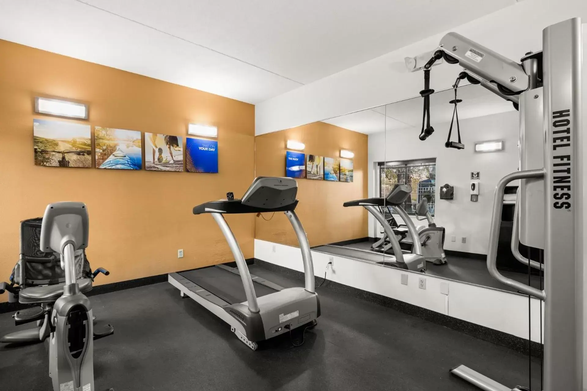 Fitness centre/facilities in Comfort Inn Chandler - Phoenix South I-10