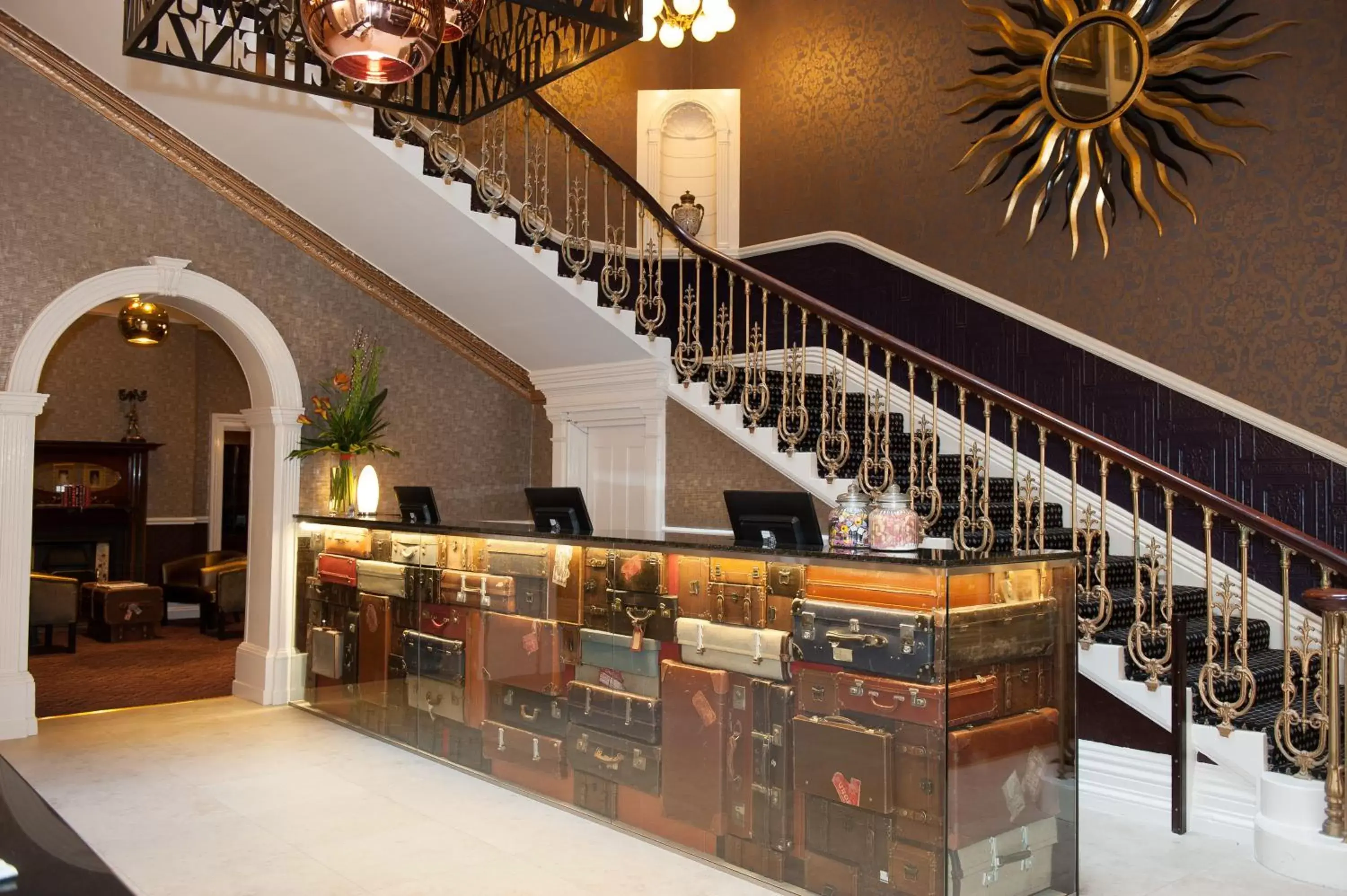 Lobby or reception, Lobby/Reception in The Queen at Chester Hotel, BW Premier Collection