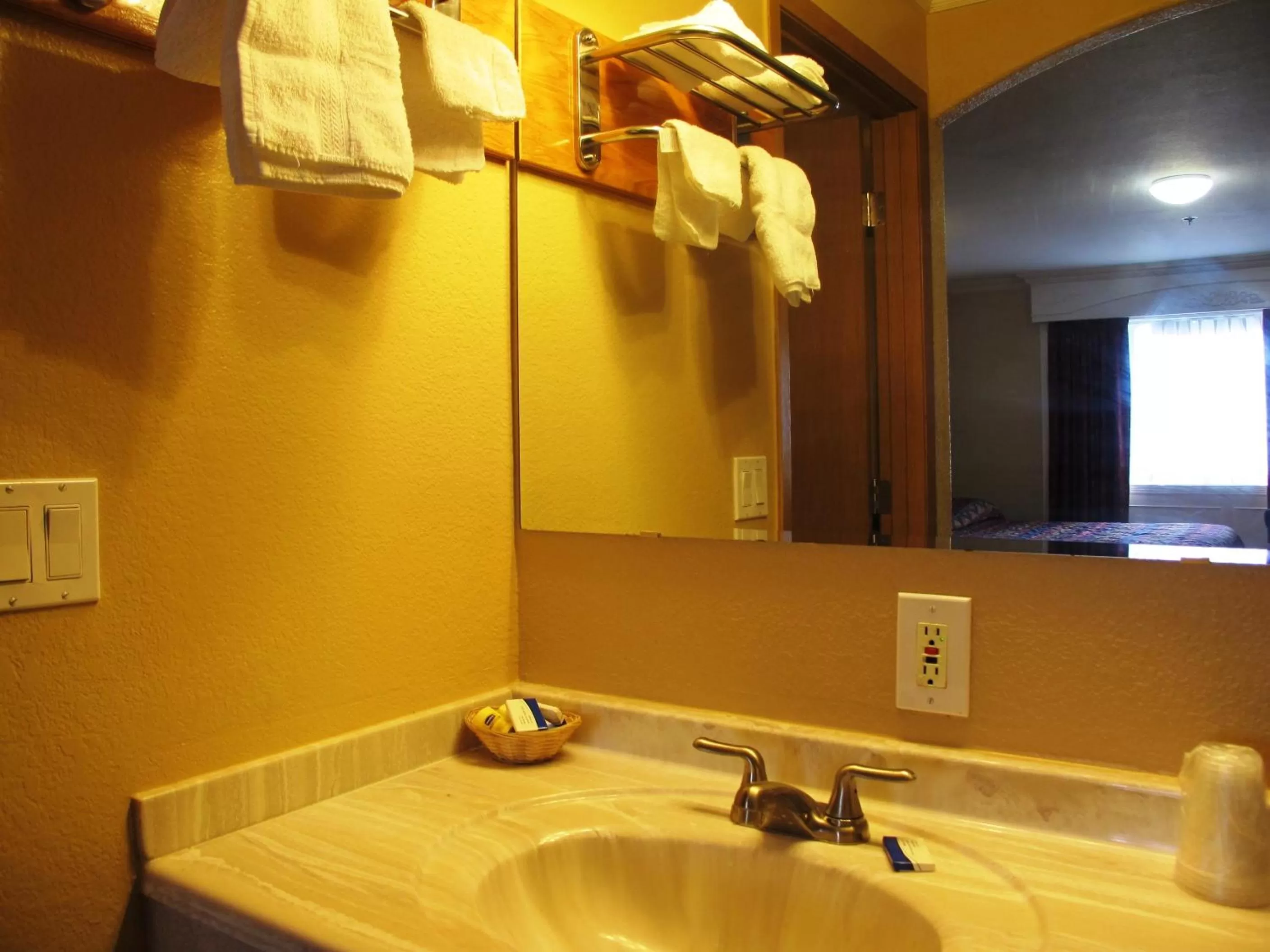 Bathroom in Merrill Field Inn