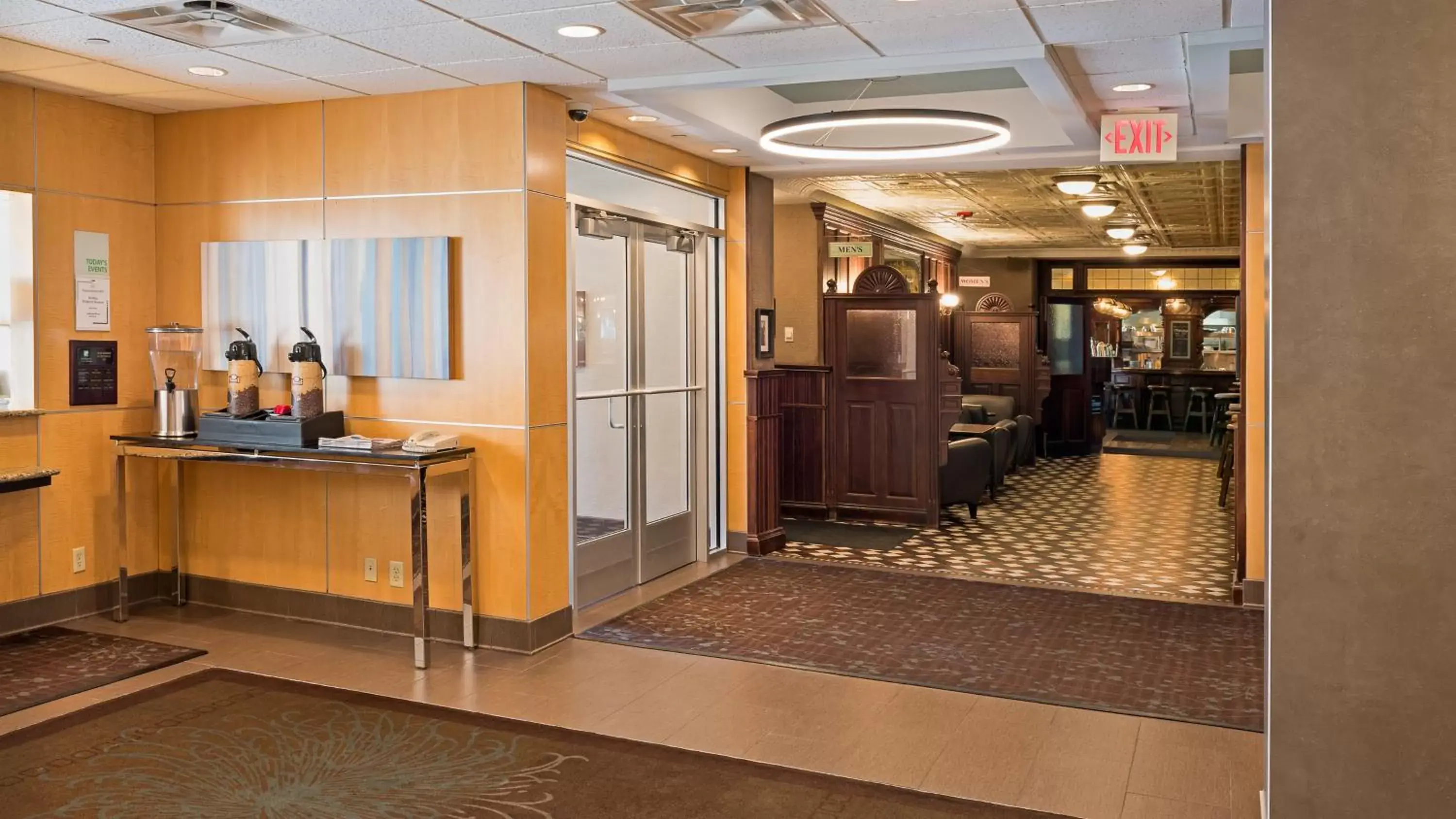 Property building in Holiday Inn St. Paul Downtown by IHG Property building in Holiday Inn St. Paul Downtown by IHG