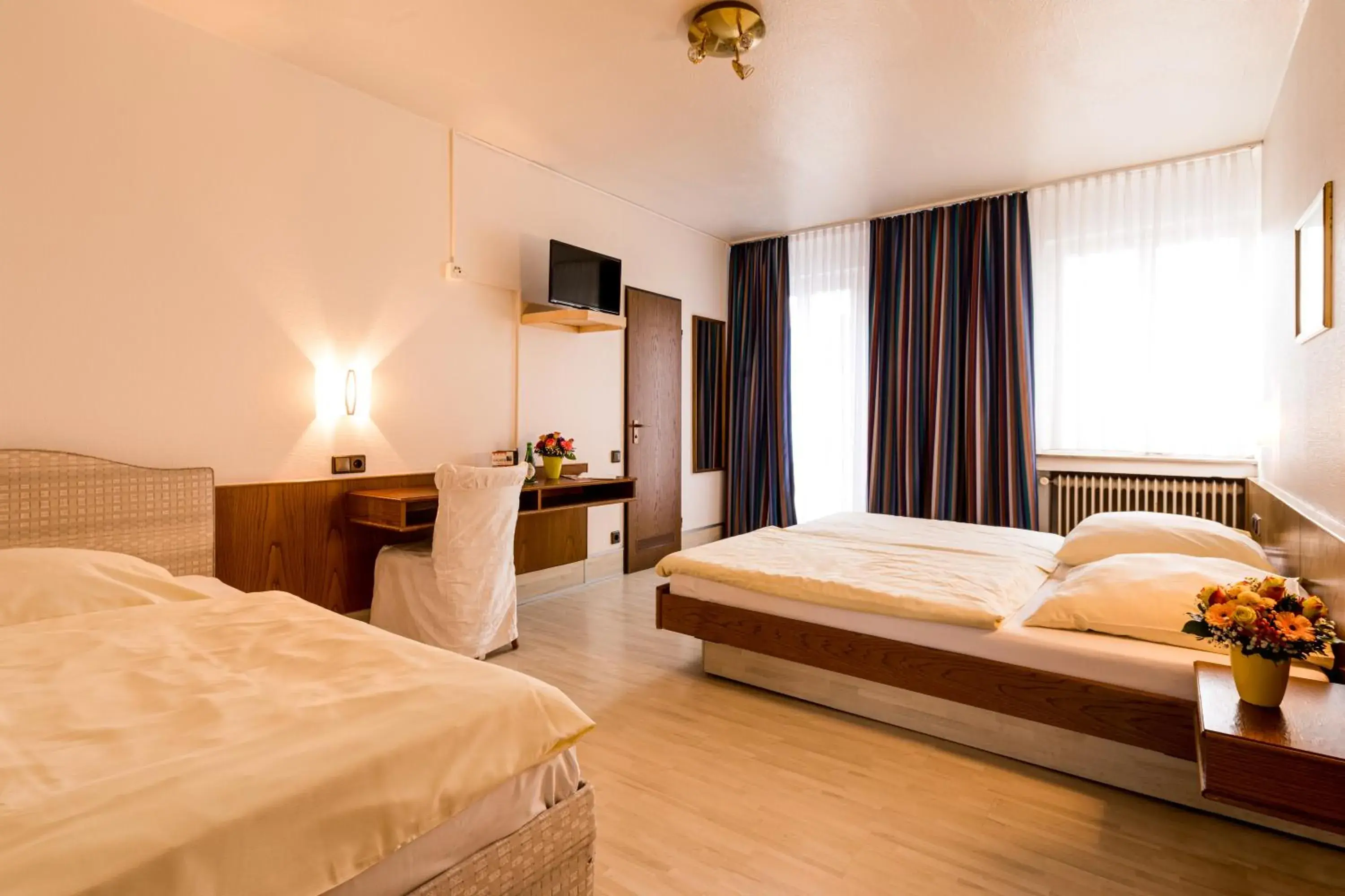 Photo of the whole room, Bed in Hotel Buschhausen Photo of the whole room, Bed in Hotel Buschhausen