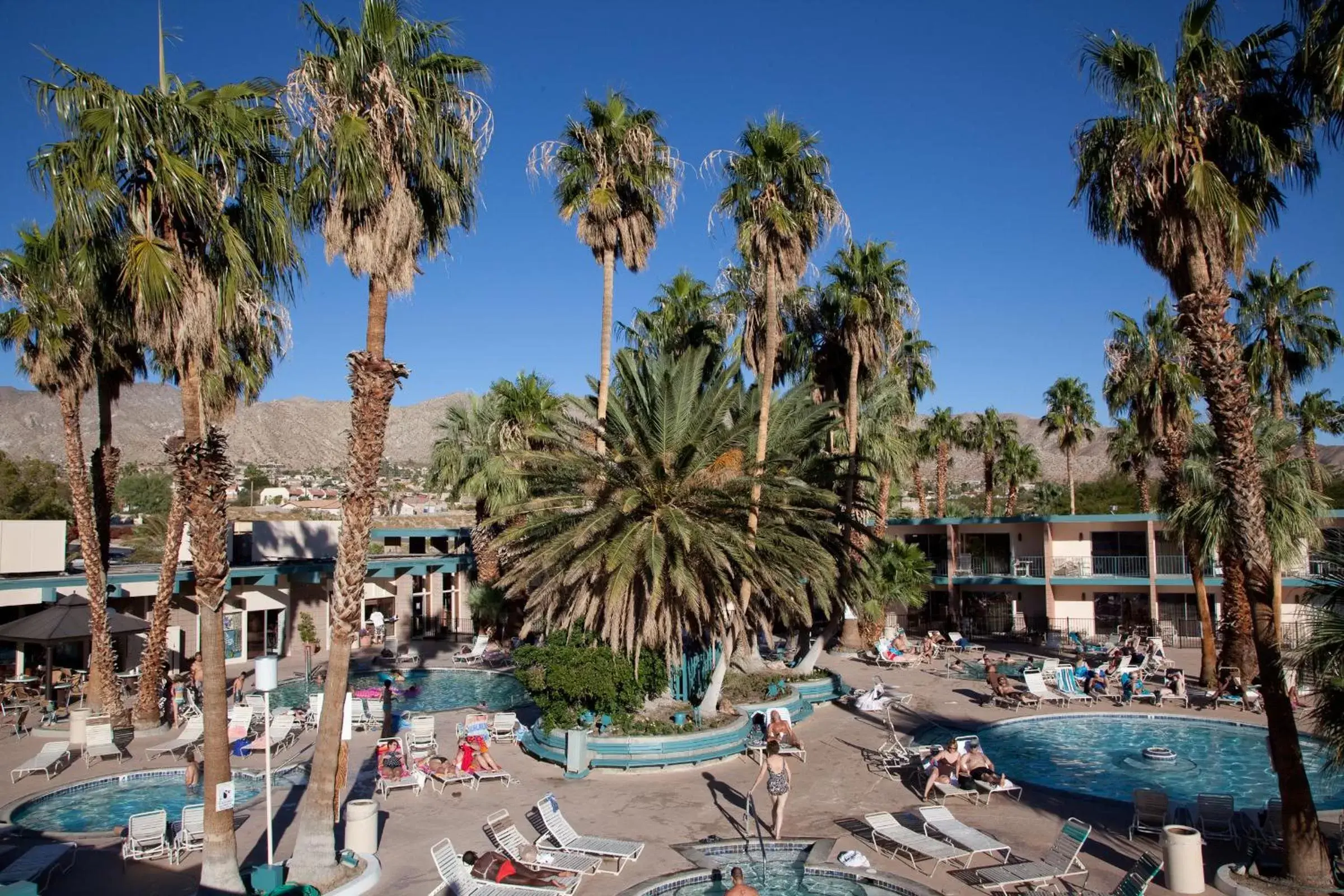 Area and facilities in Desert Hot Springs Spa Hotel