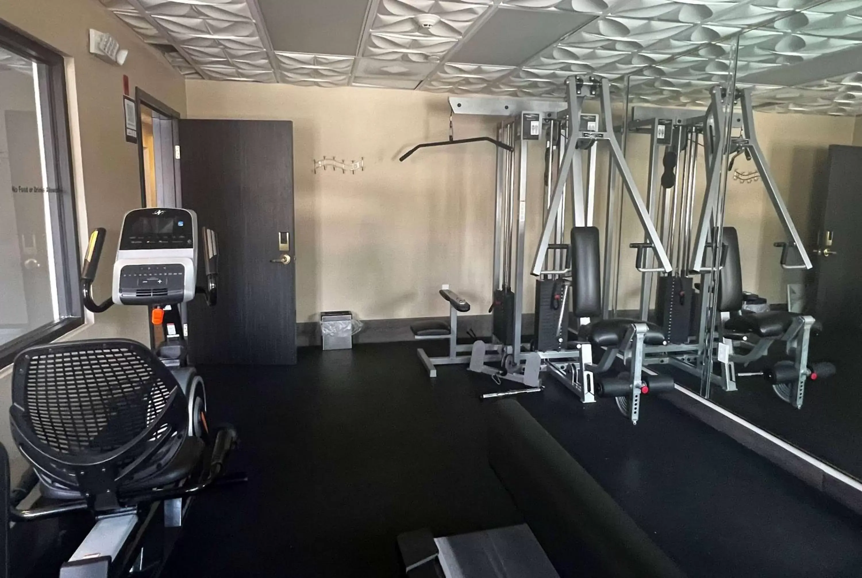 Fitness Center/Facilities in Wingate by Wyndham Humble/Houston Intercontinental Airport