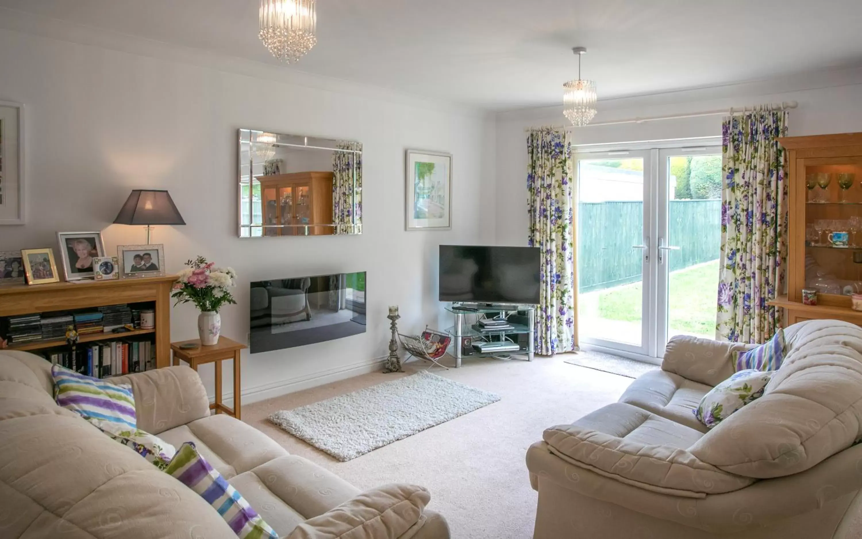 Living room, Seating Area in The Heather's Bed and Breakfast