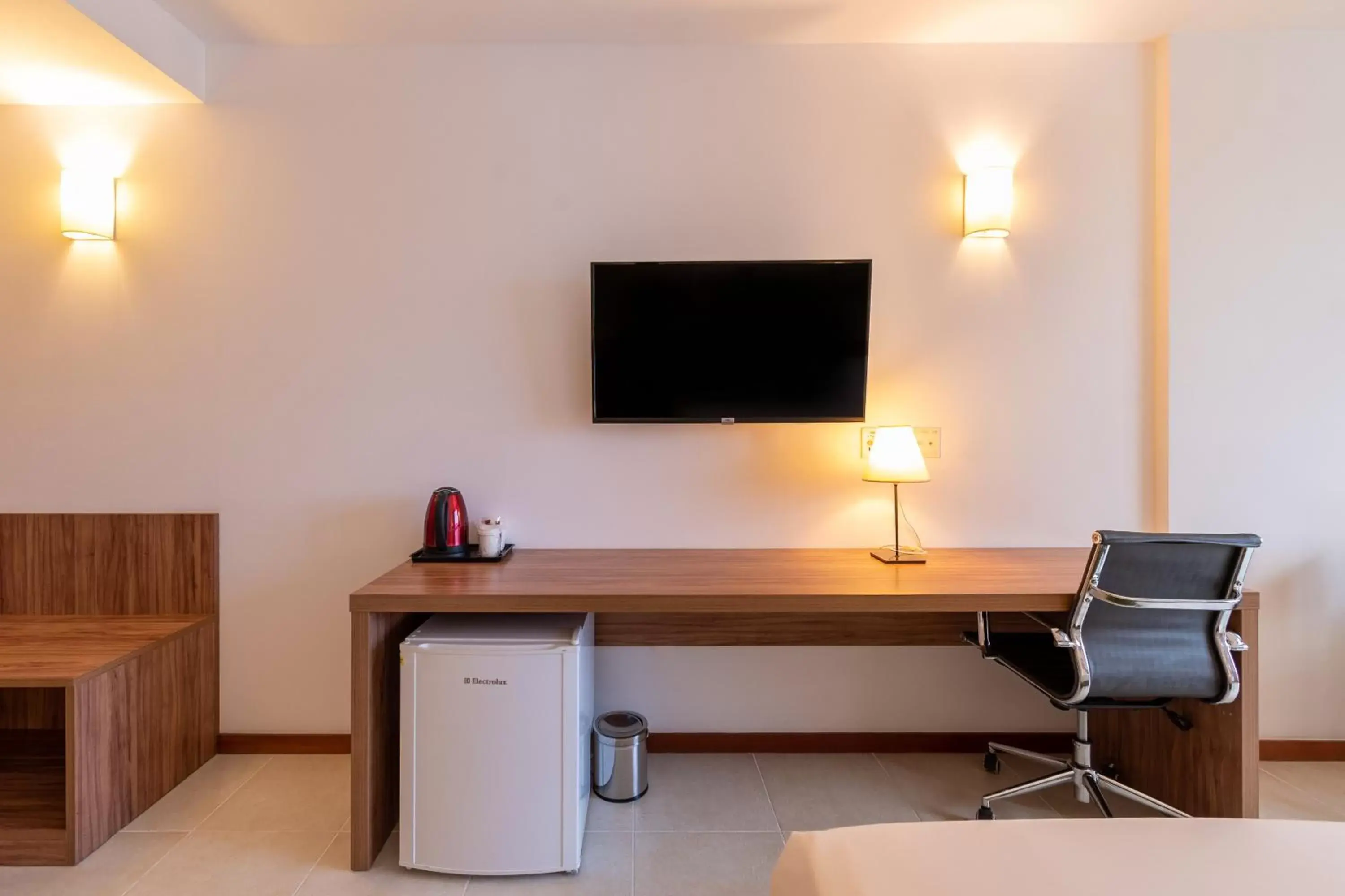 Photo of the whole room, TV/Entertainment Center in Holiday Inn Manaus, an IHG Hotel