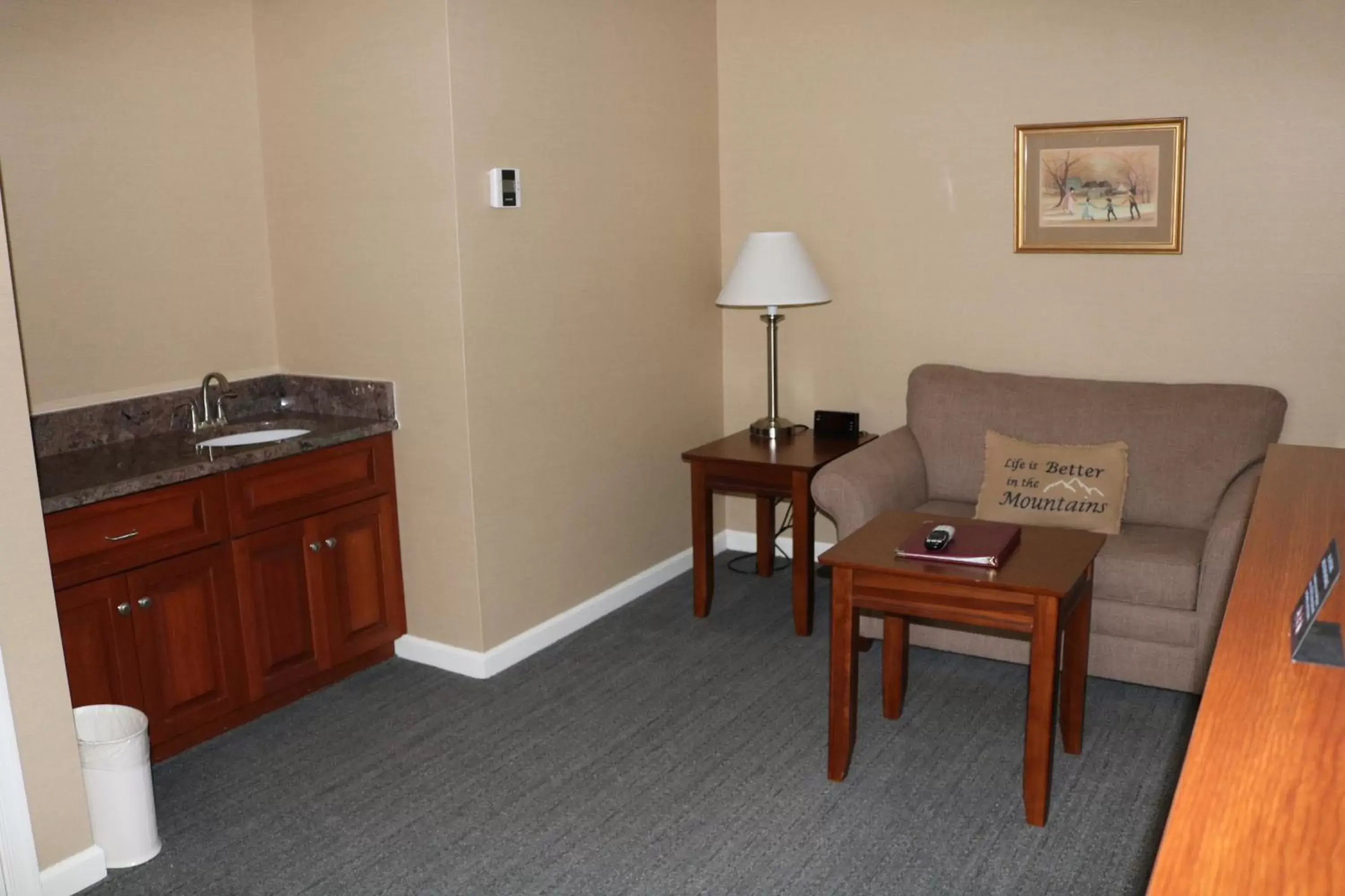 Living room, Seating Area in The Village Inn