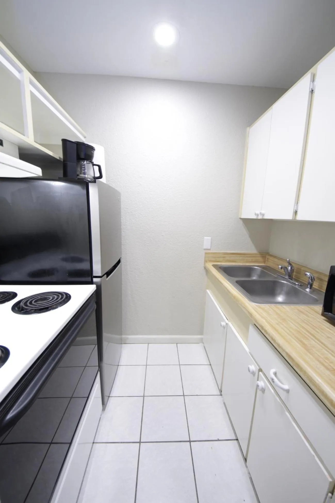 Kitchen or kitchenette in Hyde Park Hotel