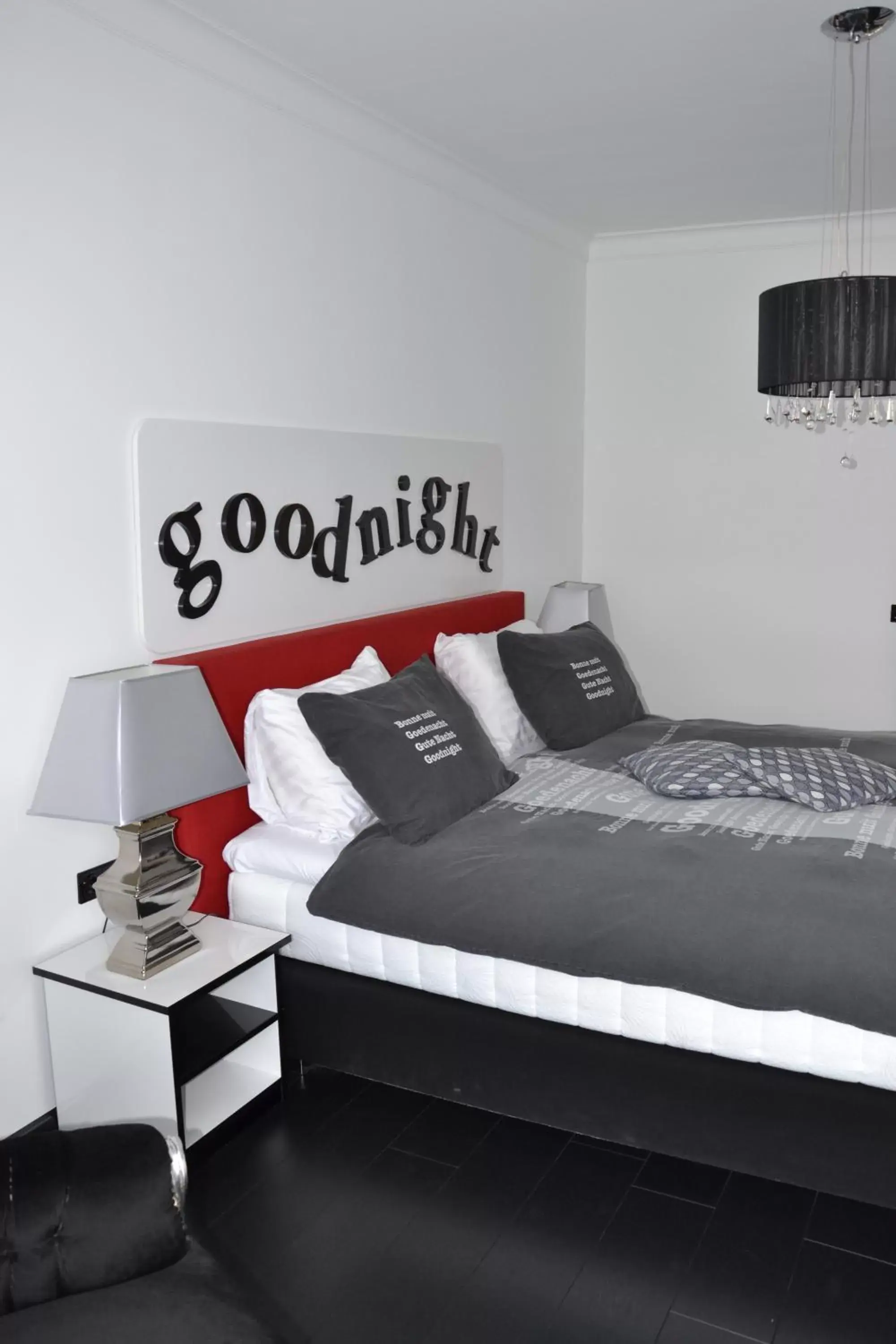 Photo of the whole room, Bed in Fletcher Hotel Restaurant Marijke Photo of the whole room, Bed in Fletcher Hotel Restaurant Marijke