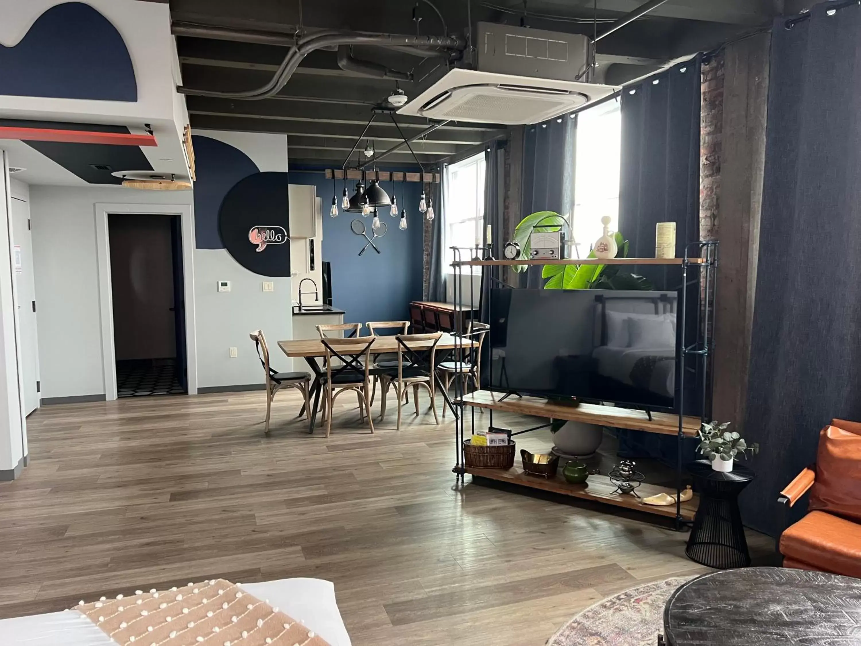 Living room, TV/Entertainment Center in Union Market Hotel