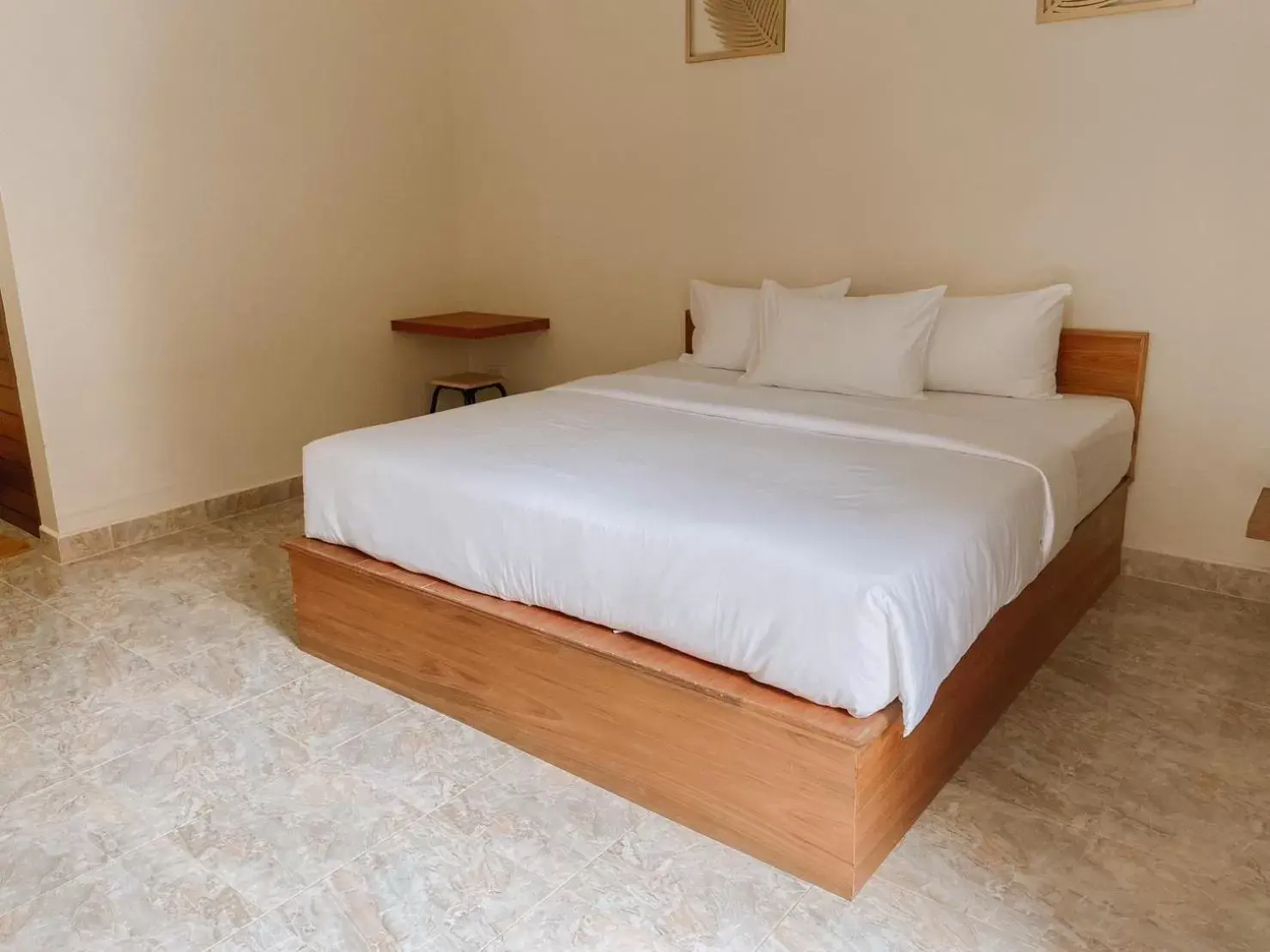 Bed in Tachang Resort