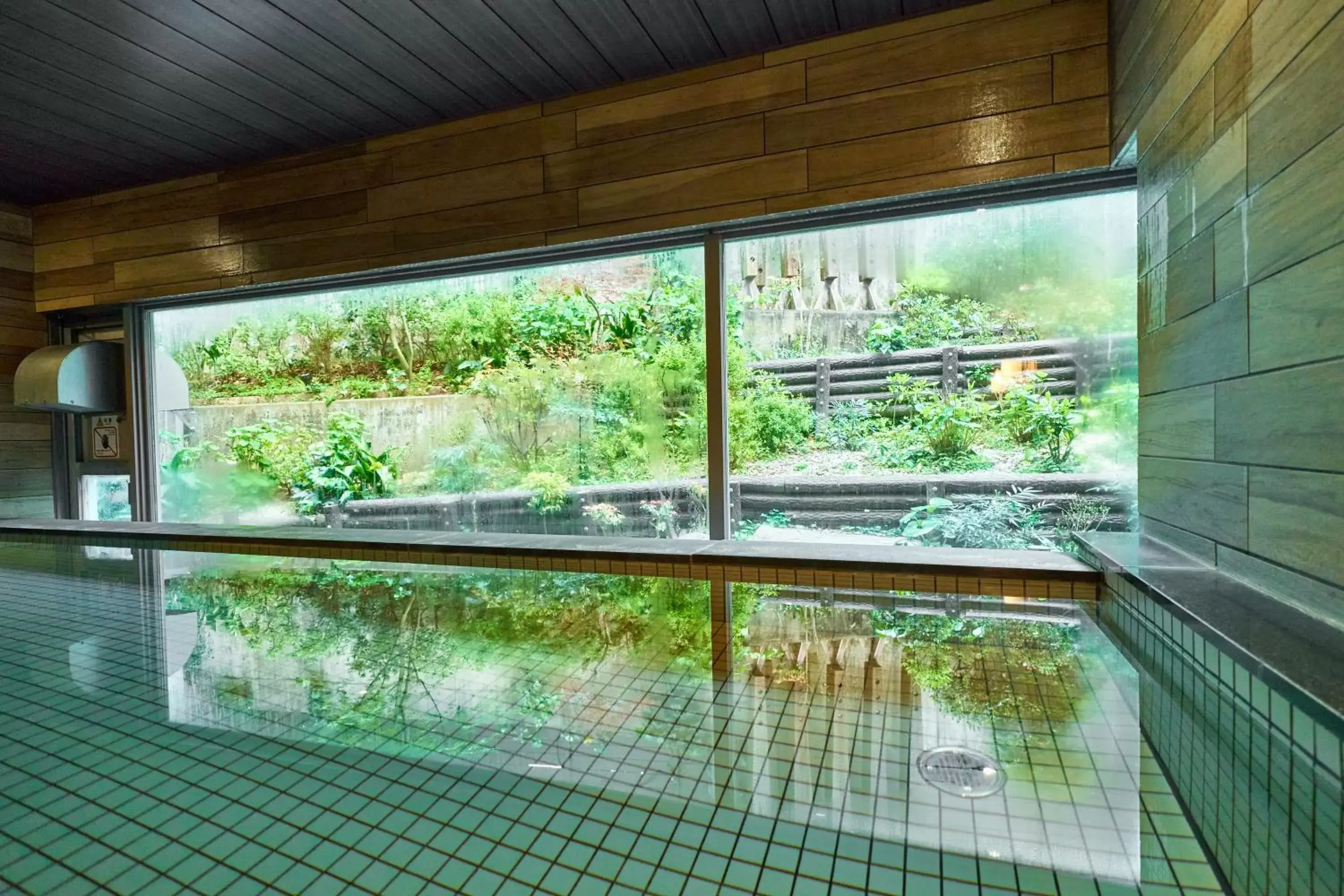 Public Bath in WeBase KAMAKURA