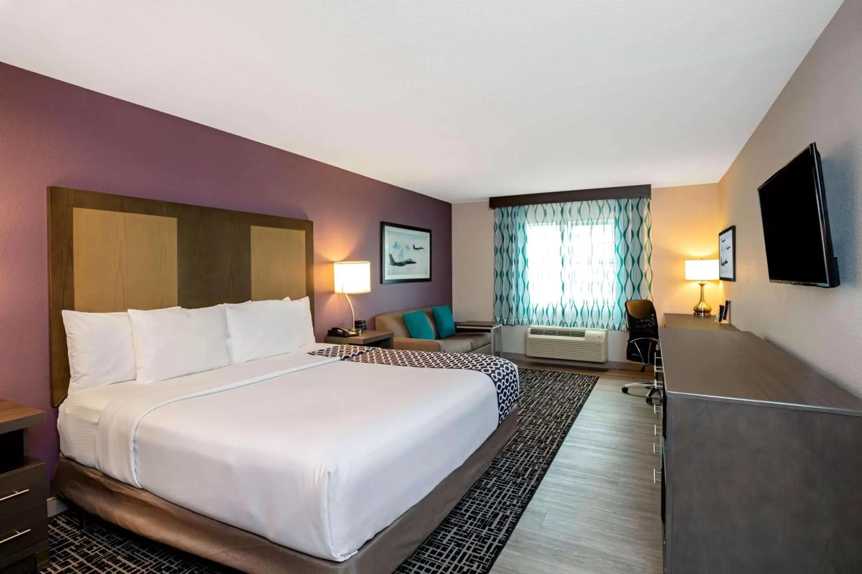 Photo of the whole room in La Quinta Inn & Suites by Wyndham Las Vegas Nellis