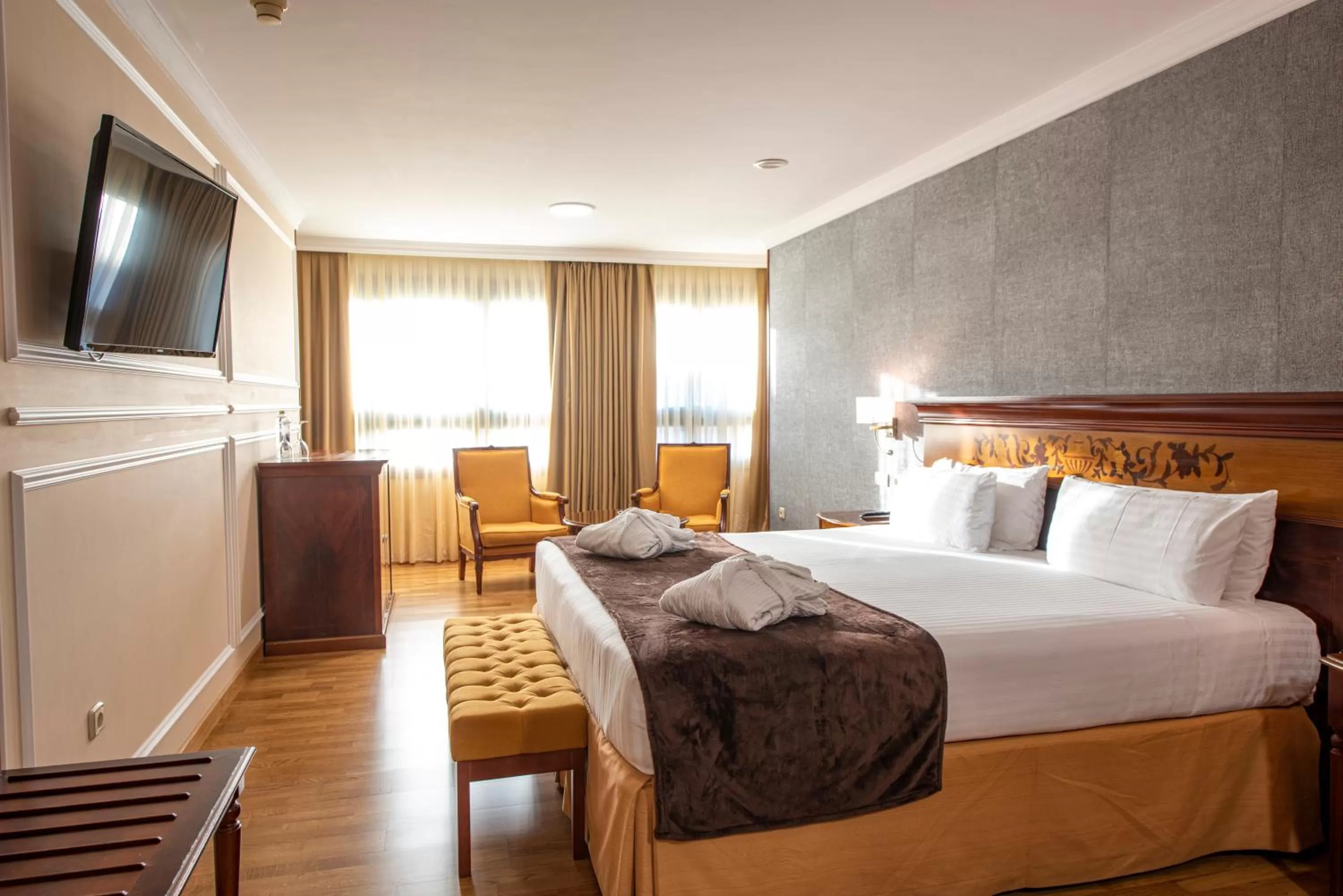 Bed in Eurostars Araguaney